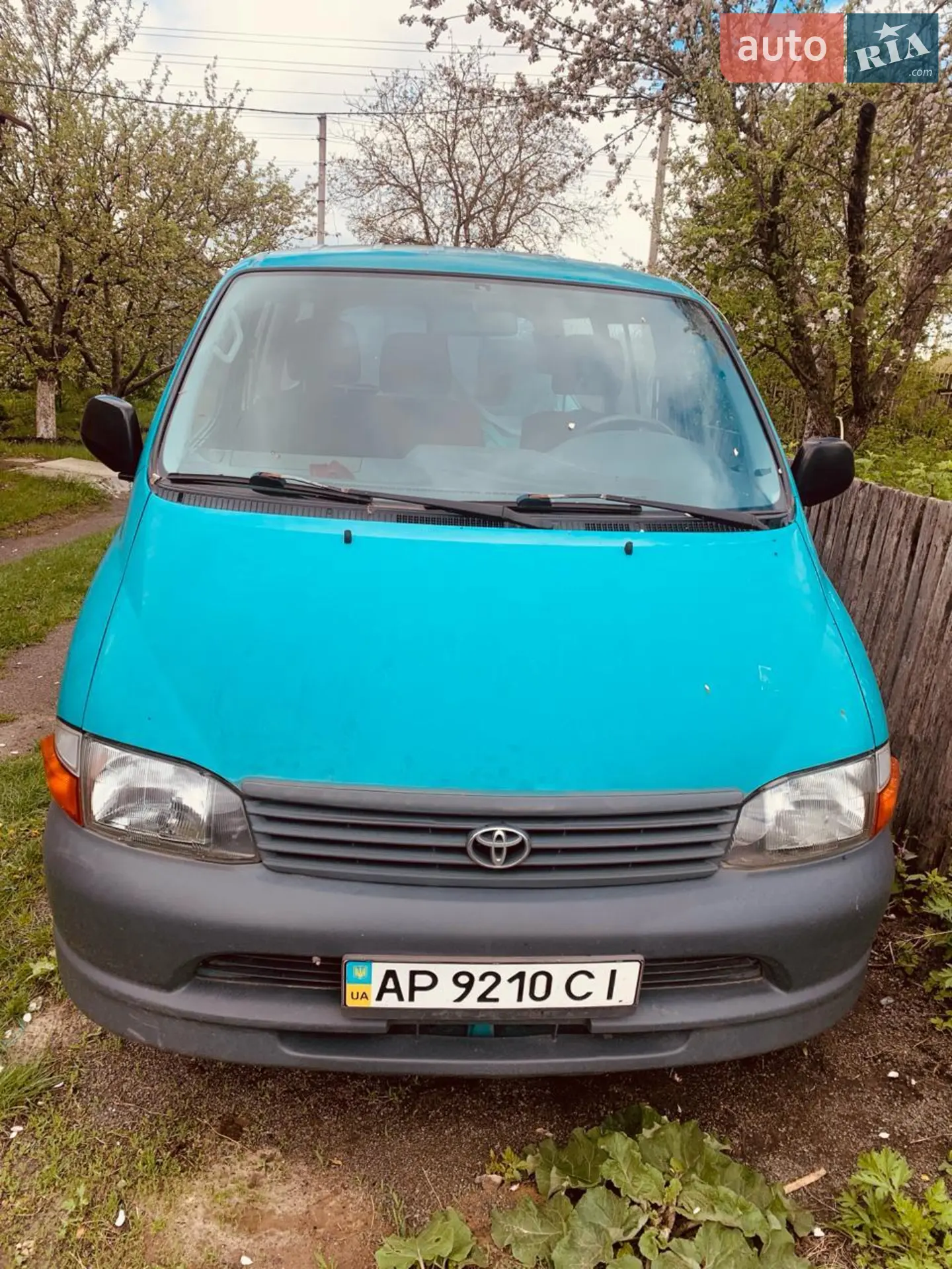Toyota Hiace, 2004