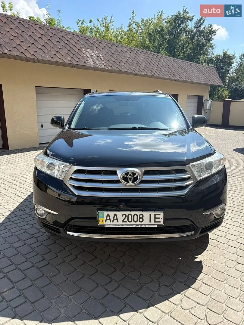 Toyota Highlander, 2011