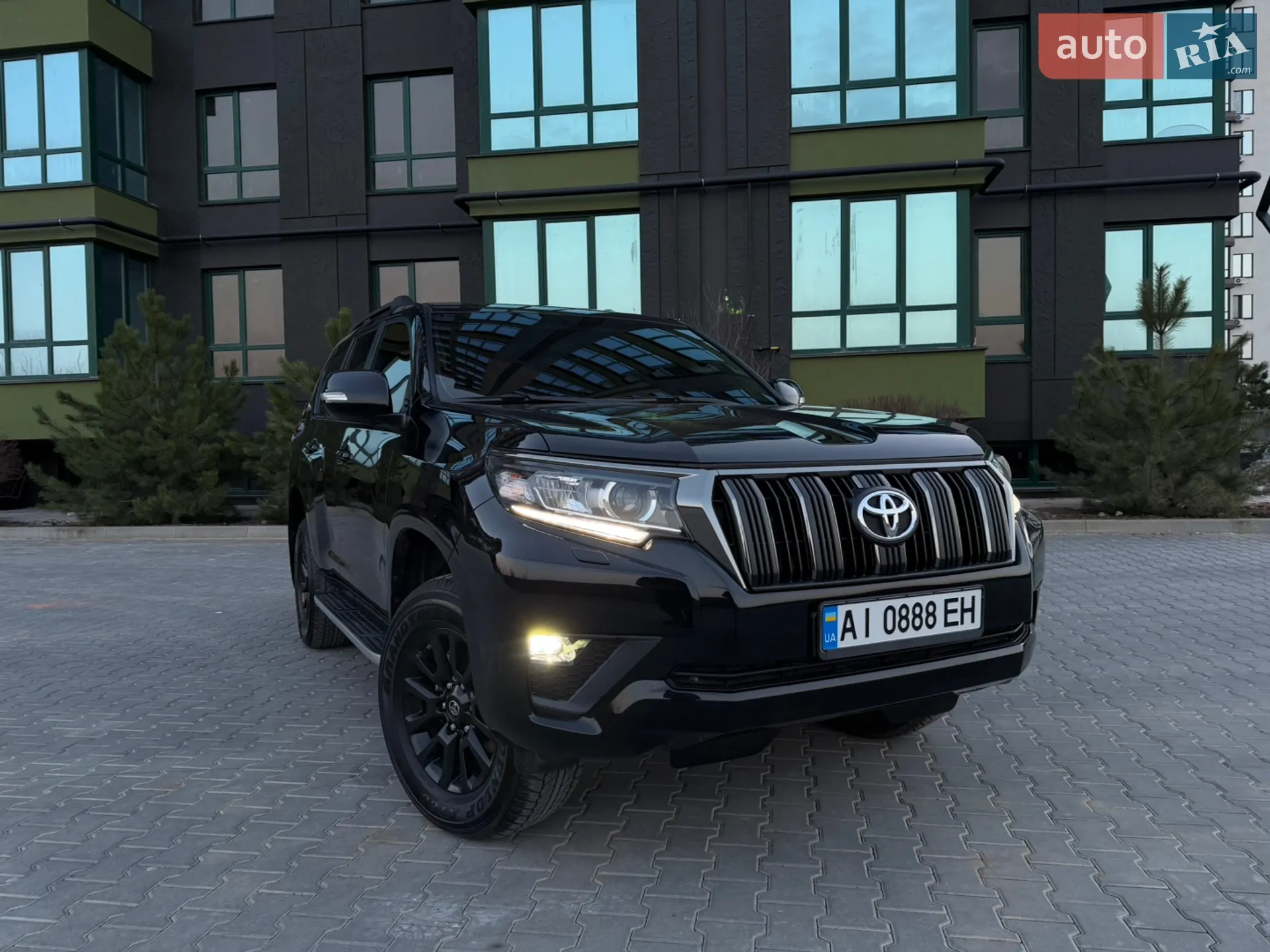 Toyota Land Cruiser Prado, 2023