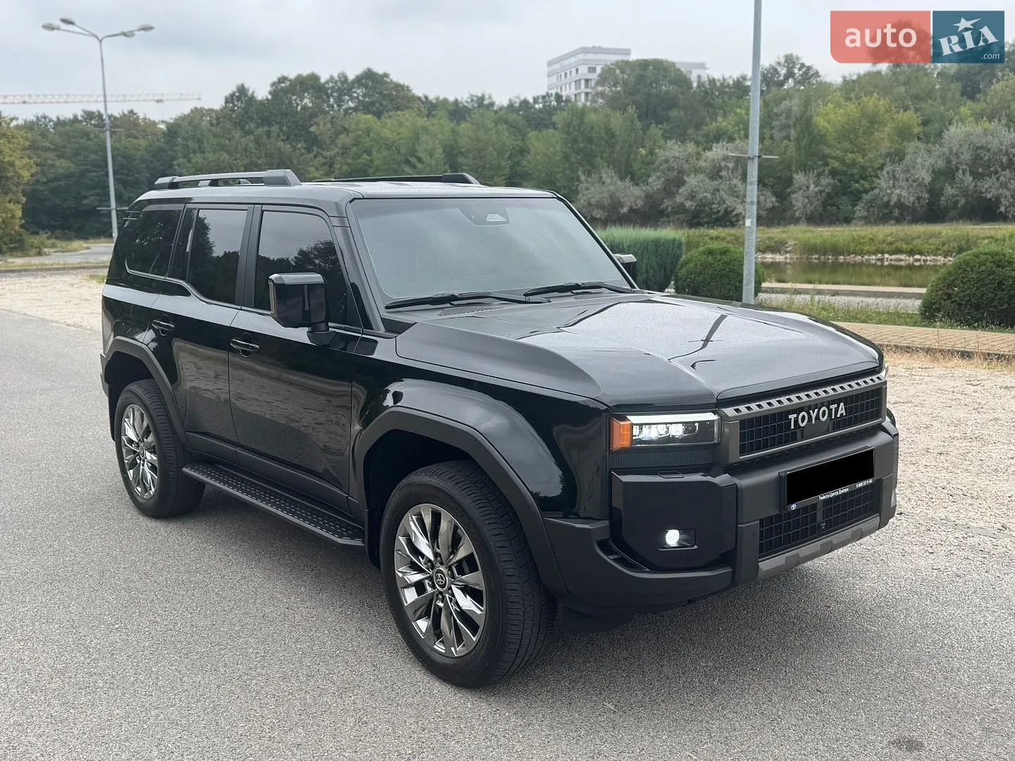 Toyota Land Cruiser Prado, 2025