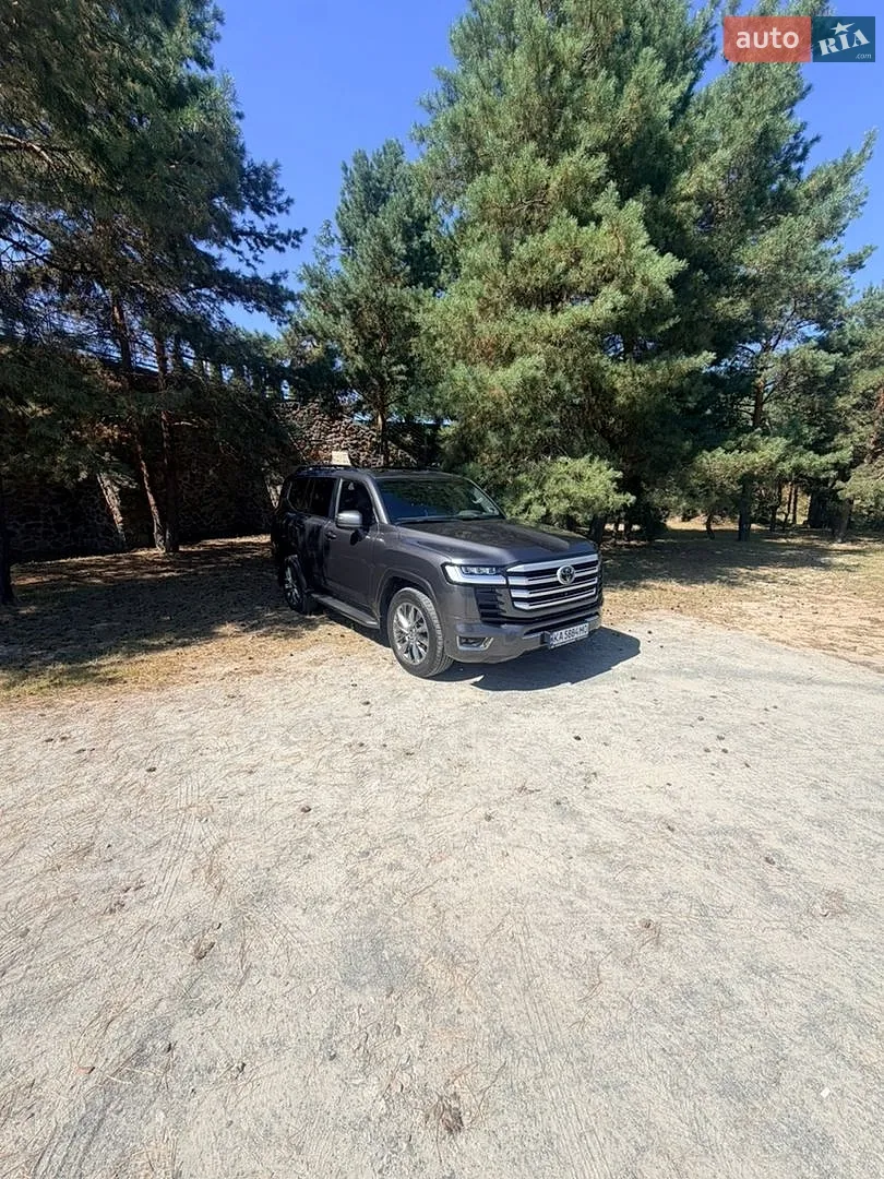 Toyota Land Cruiser, 2023