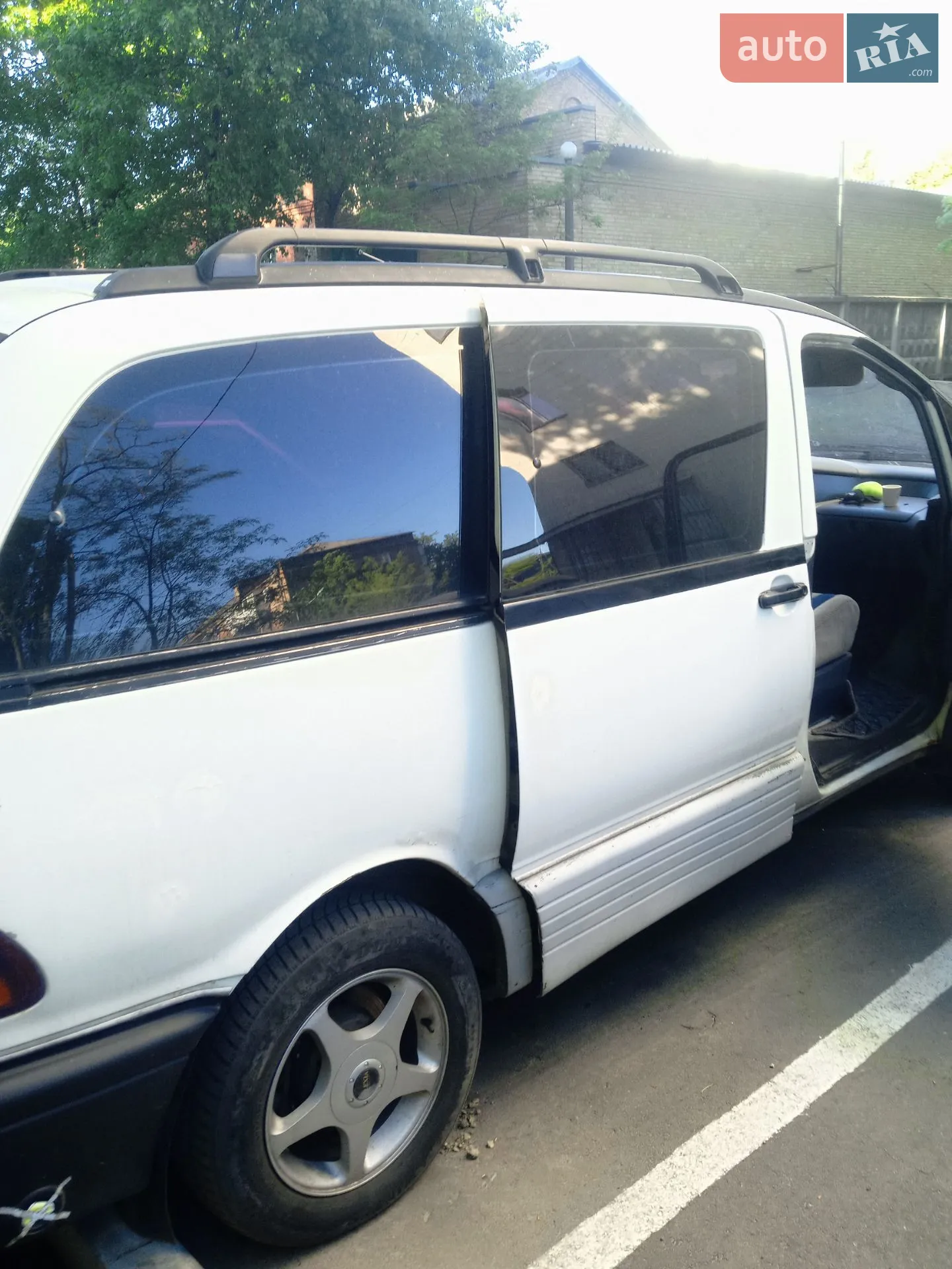 Toyota Previa, 1991