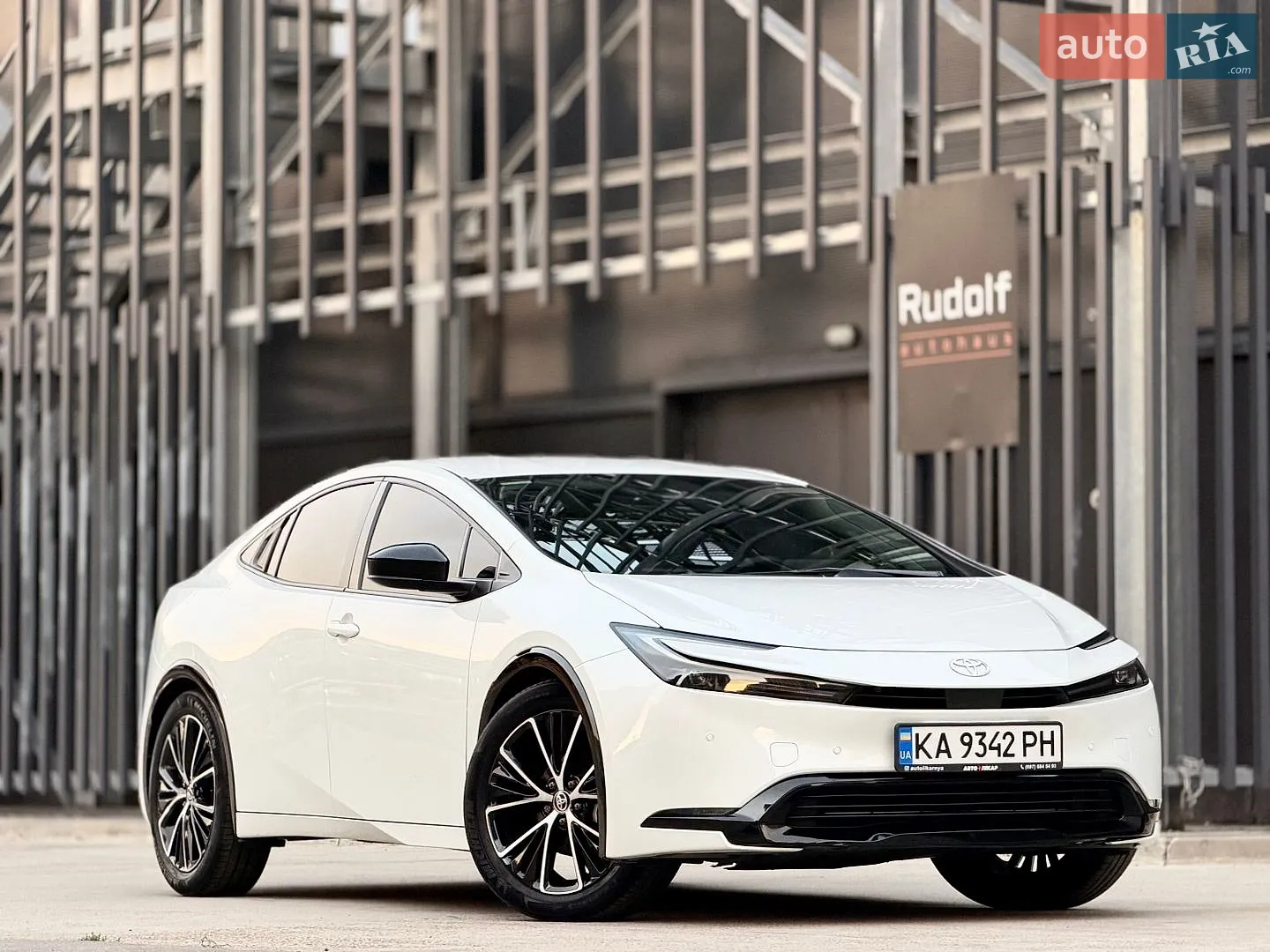 Toyota Prius, 2023