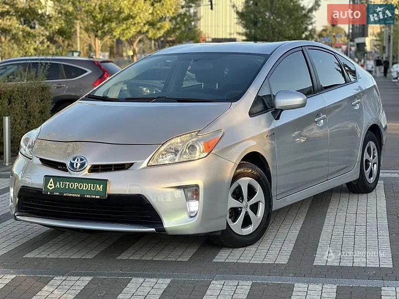 Toyota Prius, 2014