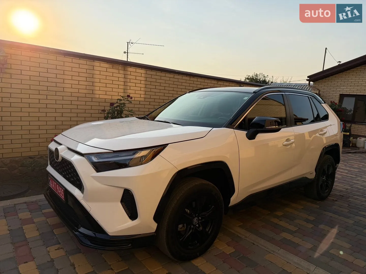 Toyota RAV4 PHEV, 2025