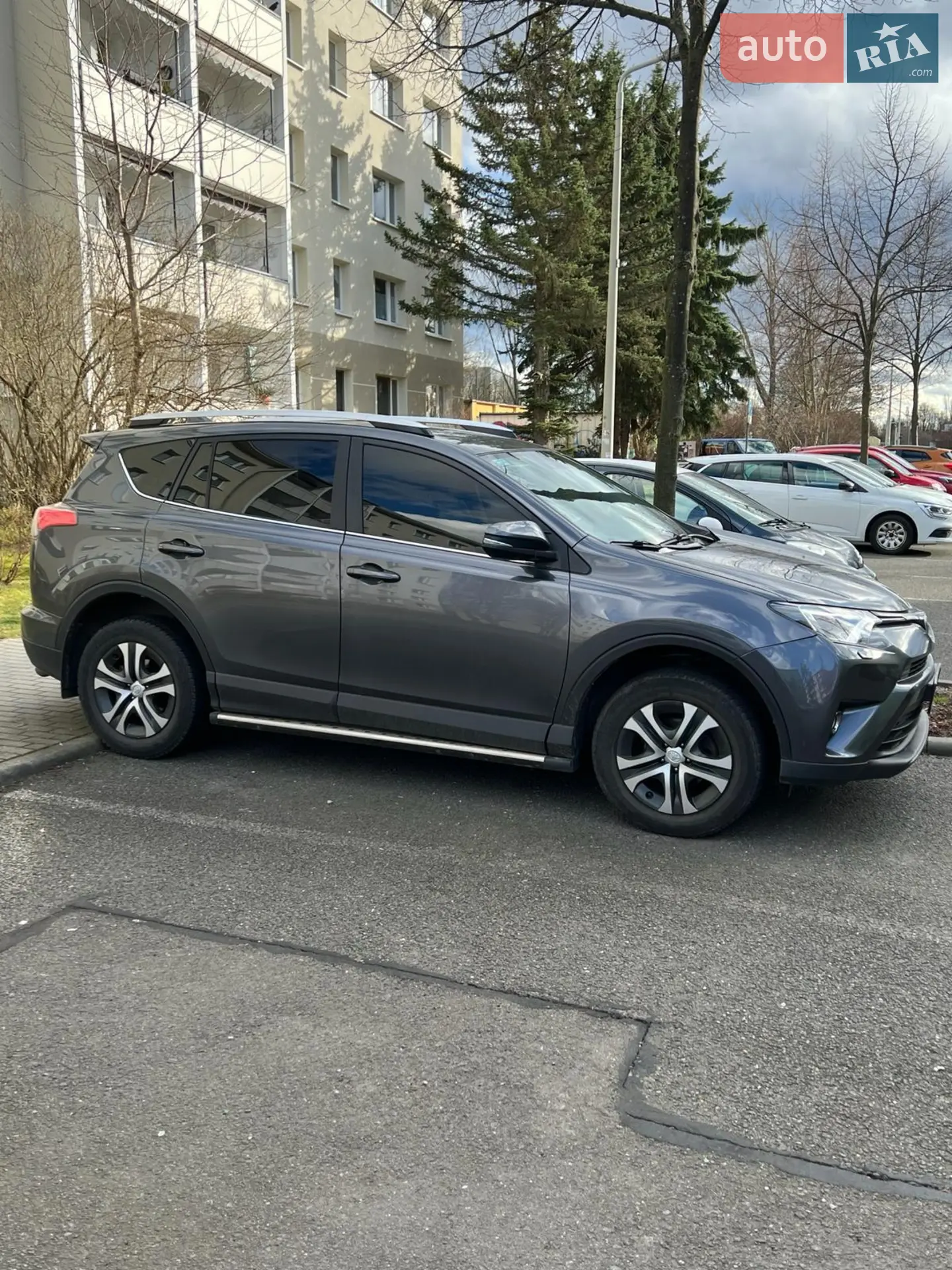 Toyota RAV4, 2016