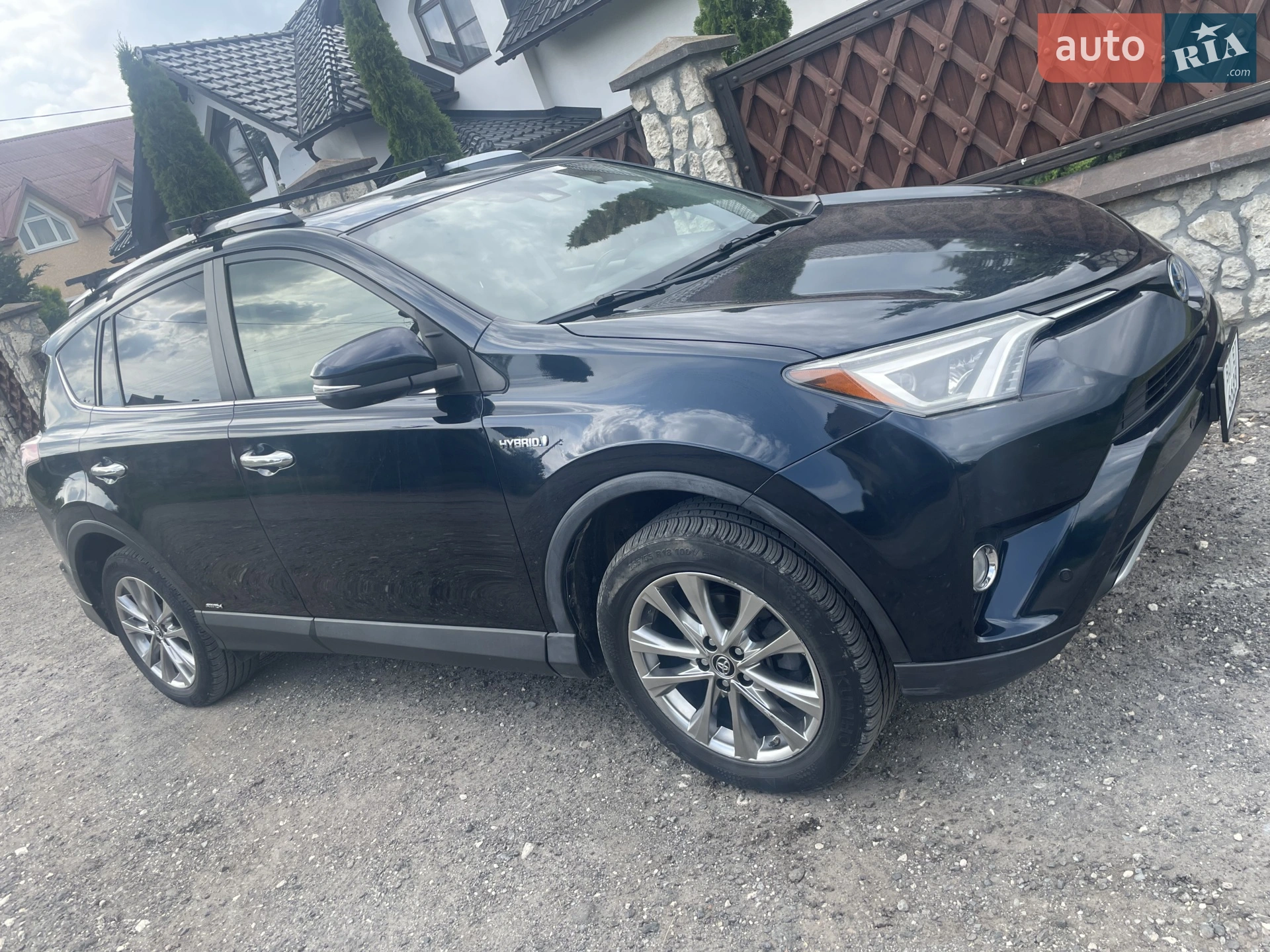 Toyota RAV4, 2017