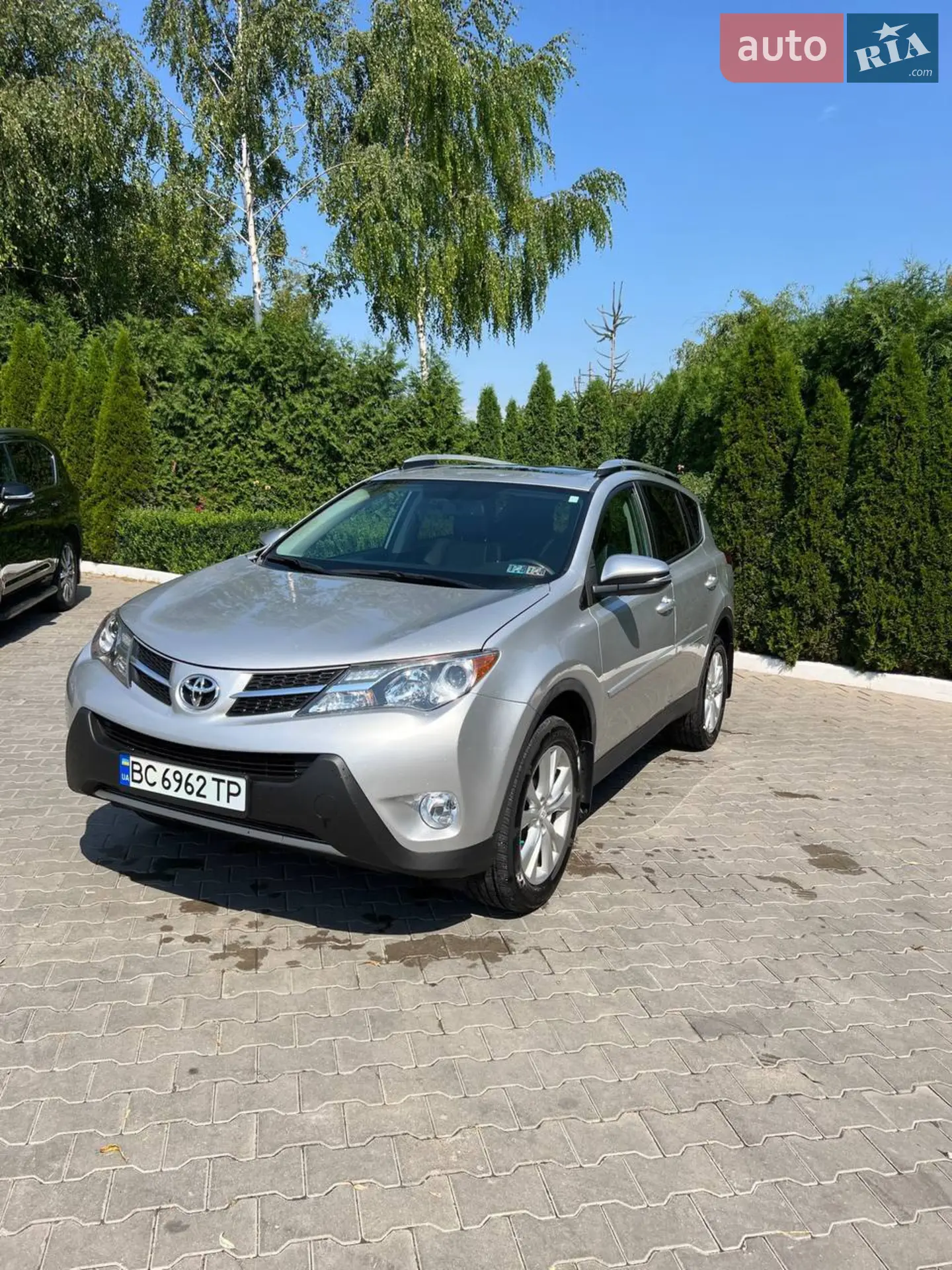 Toyota RAV4, 2015