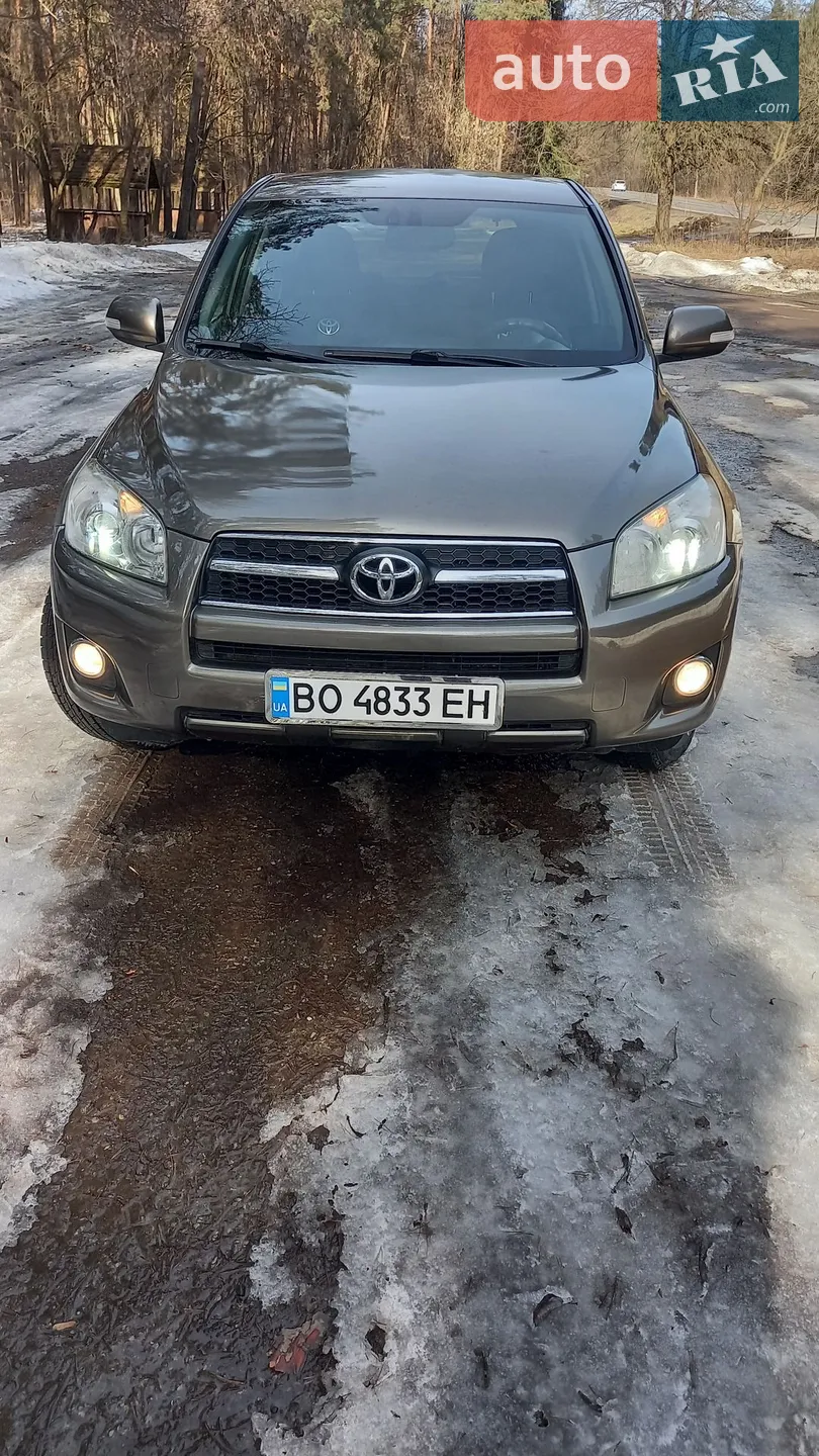 Toyota RAV4, 2009
