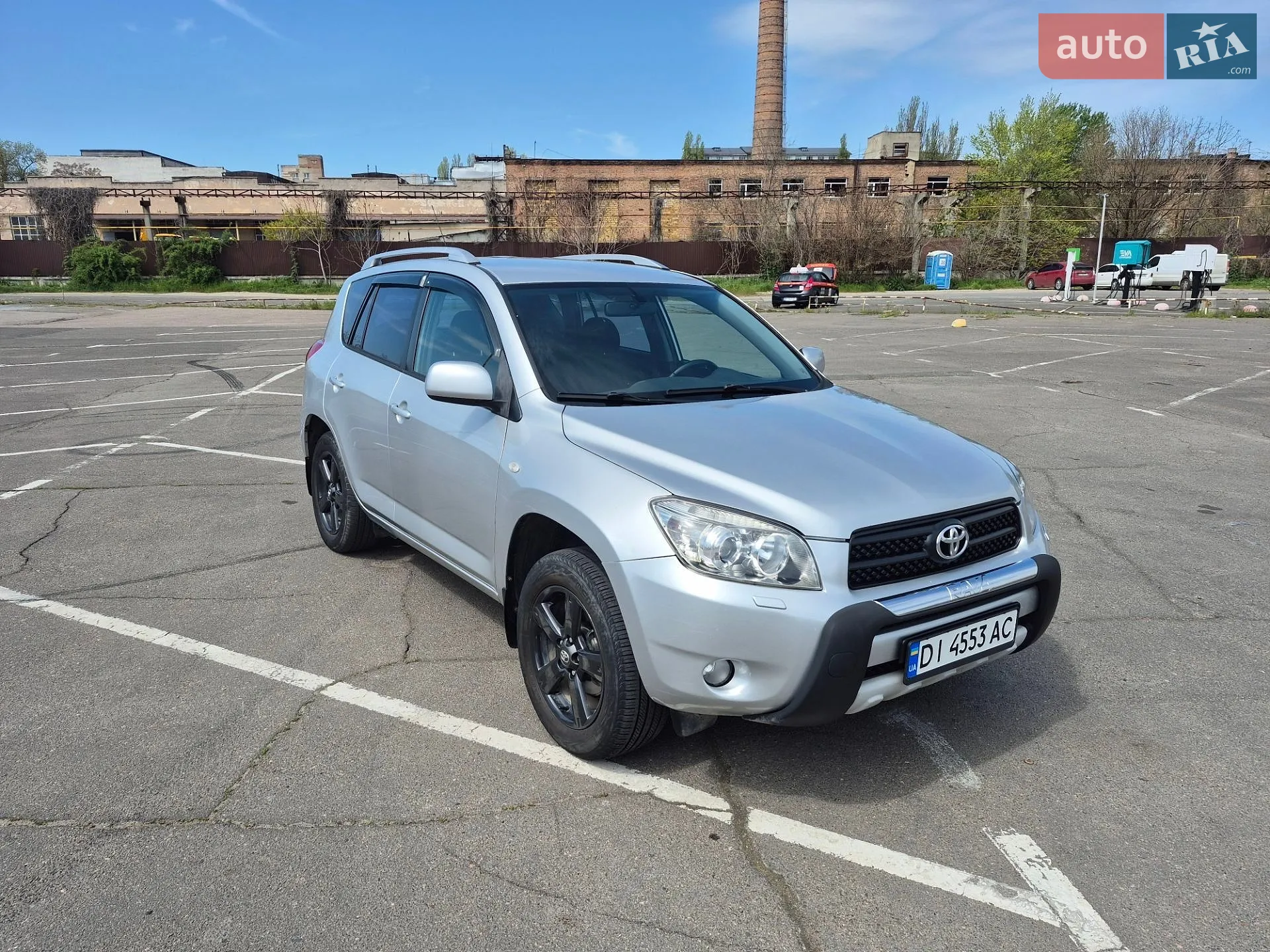 Toyota RAV4, 2005