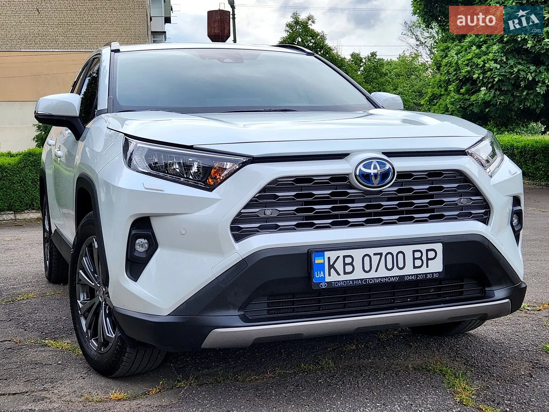 Toyota RAV4, 2024