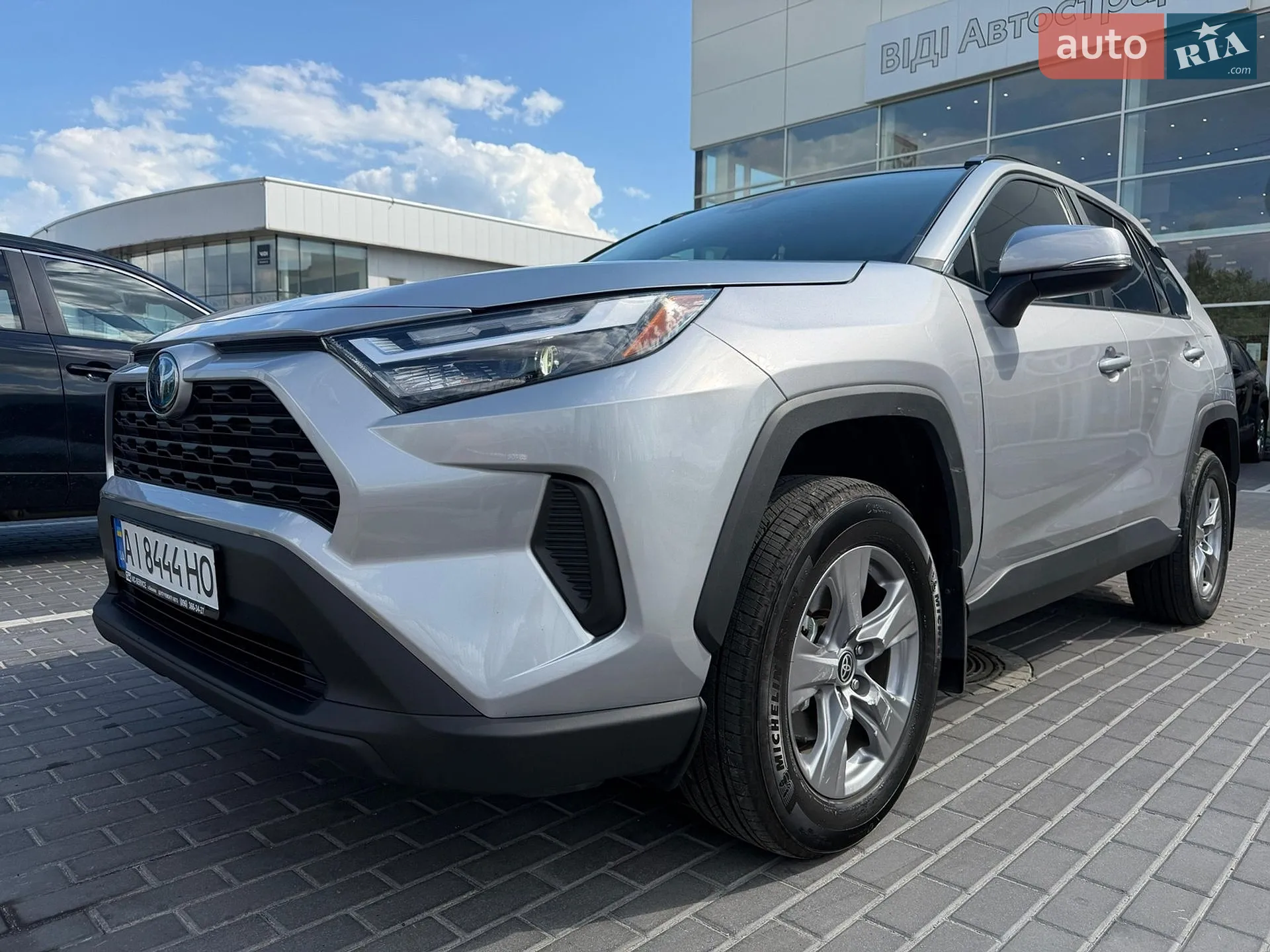 Toyota RAV4, 2023
