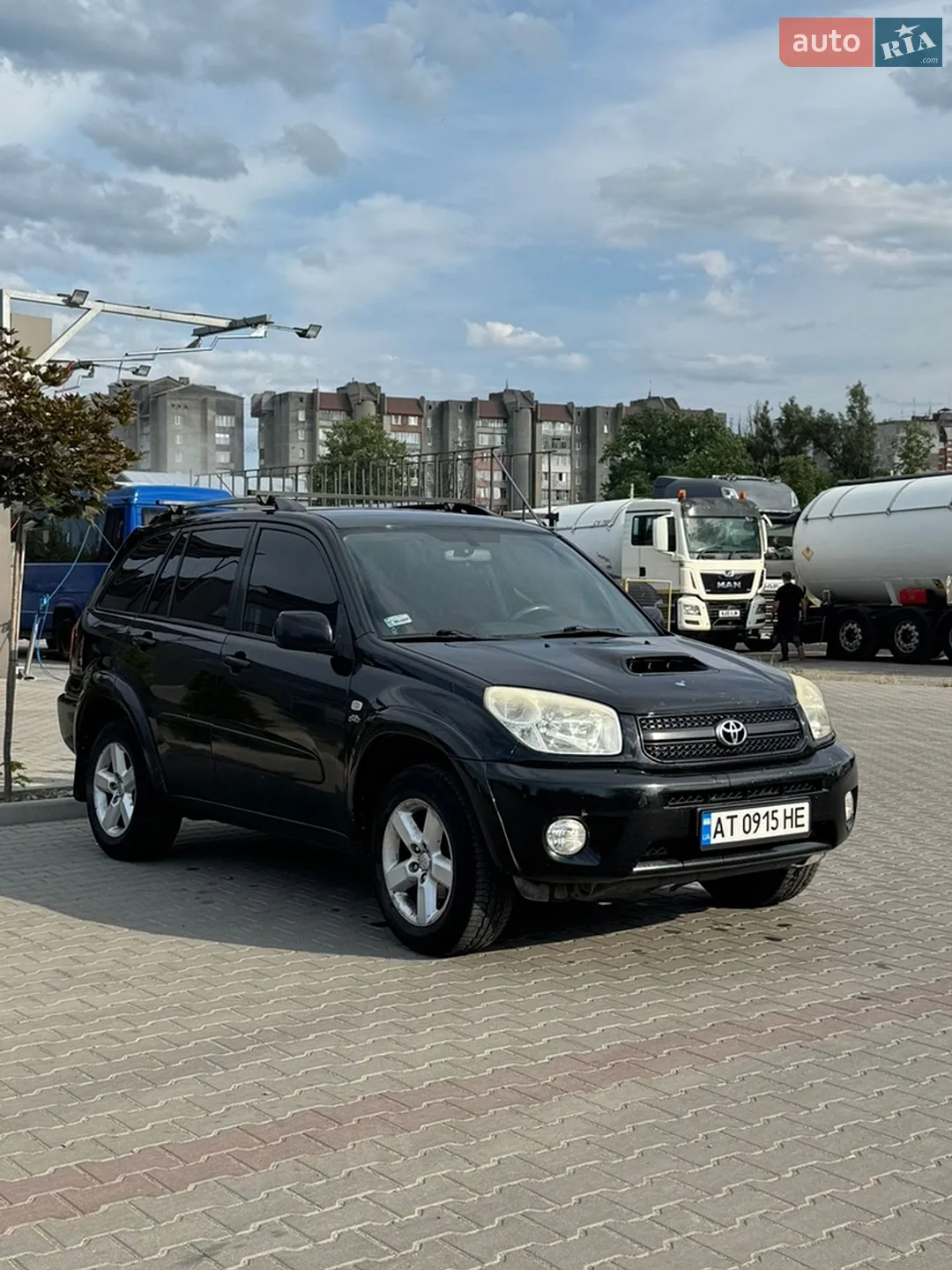 Toyota RAV4, 2004
