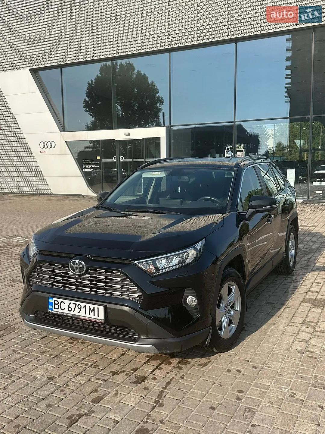 Toyota RAV4, 2019