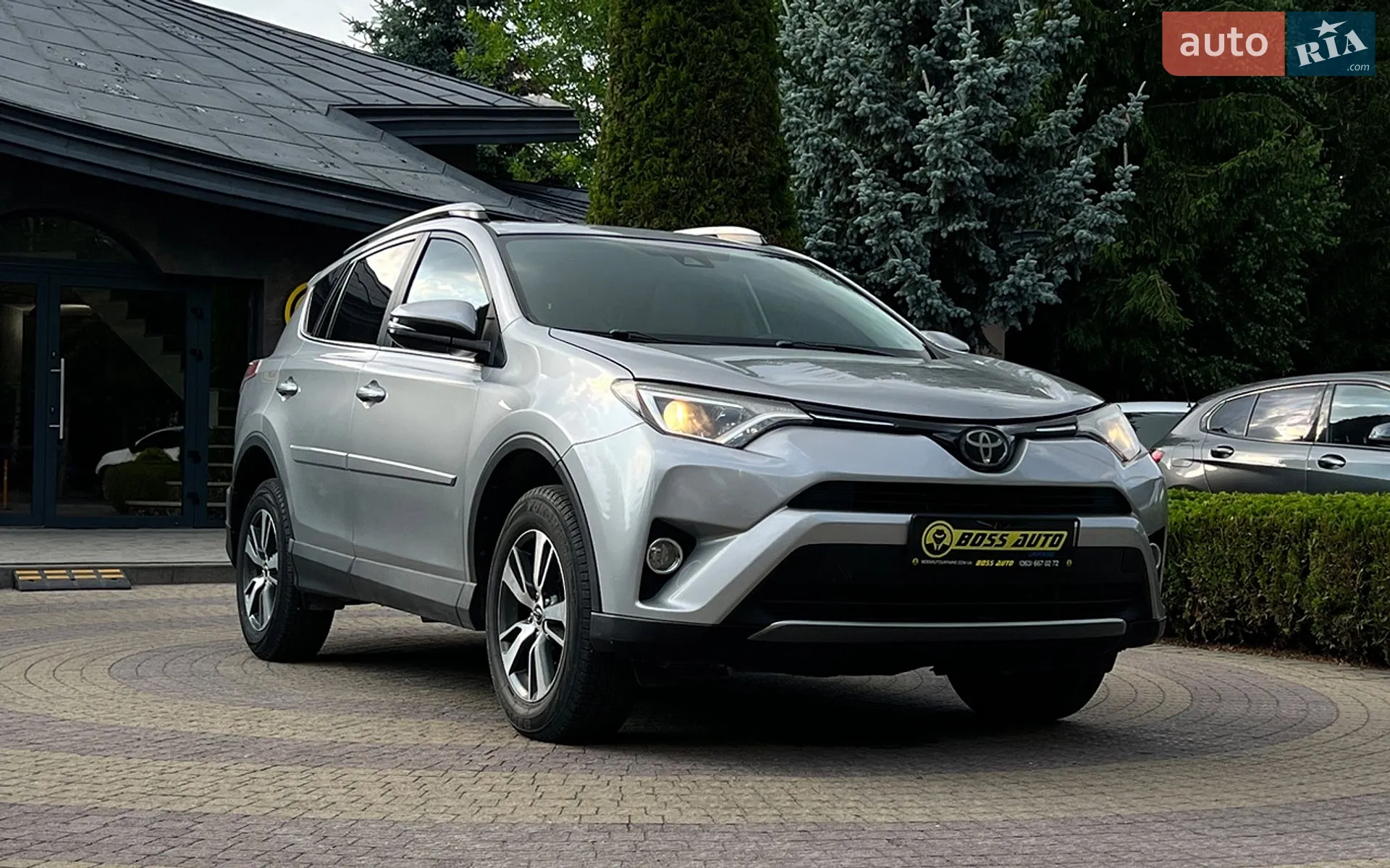Toyota RAV4, 2017