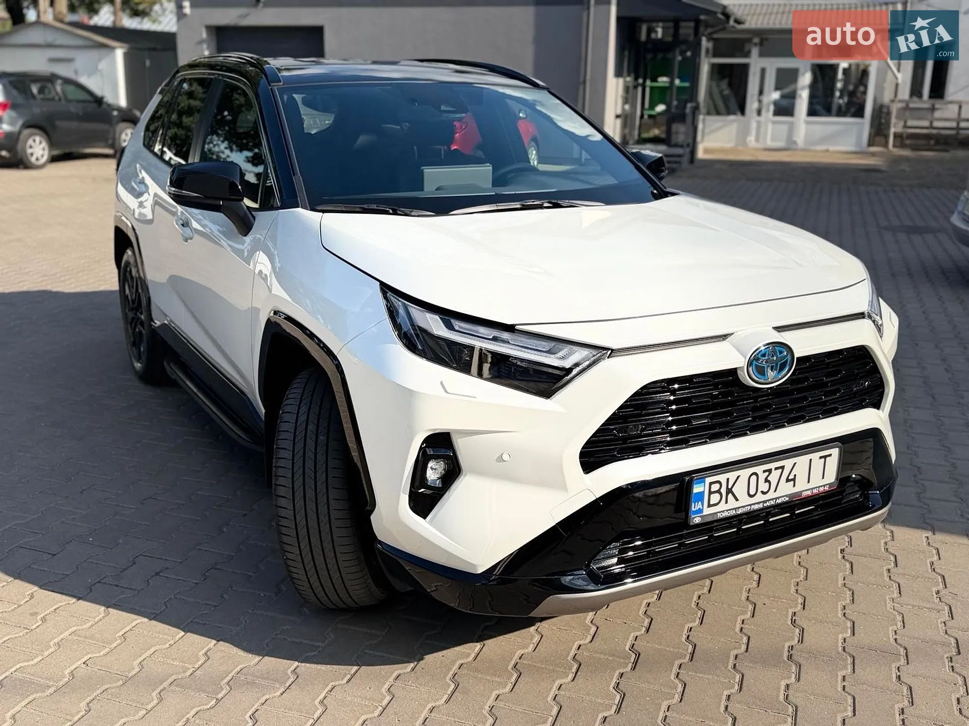 Toyota RAV4, 2024