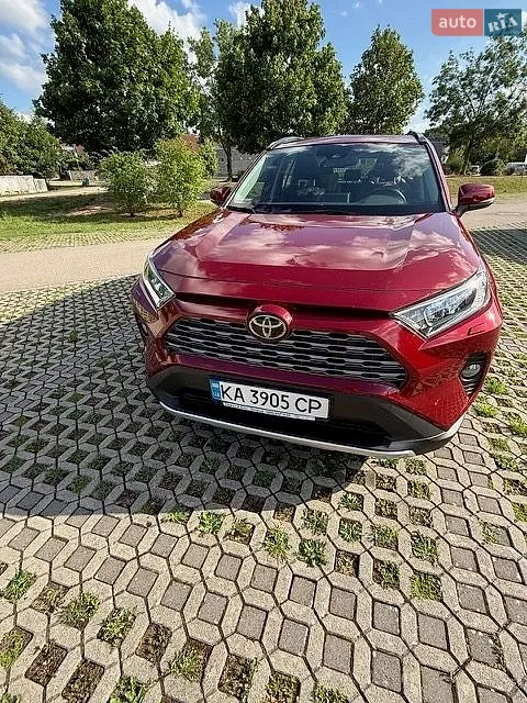 Toyota RAV4, 2020