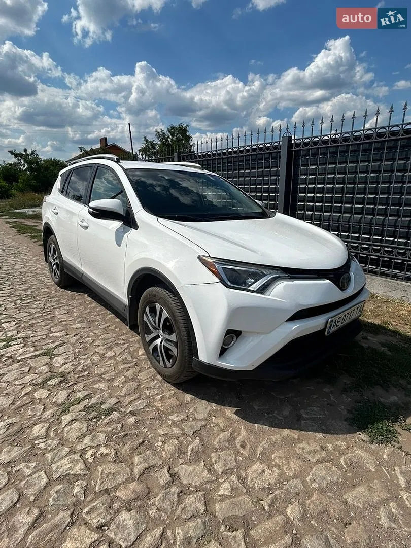 Toyota RAV4, 2018