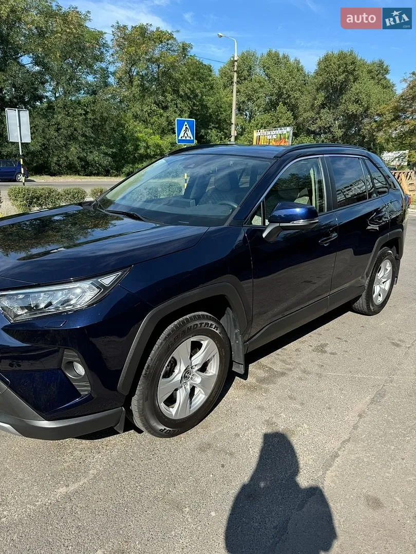 Toyota RAV4, 2020