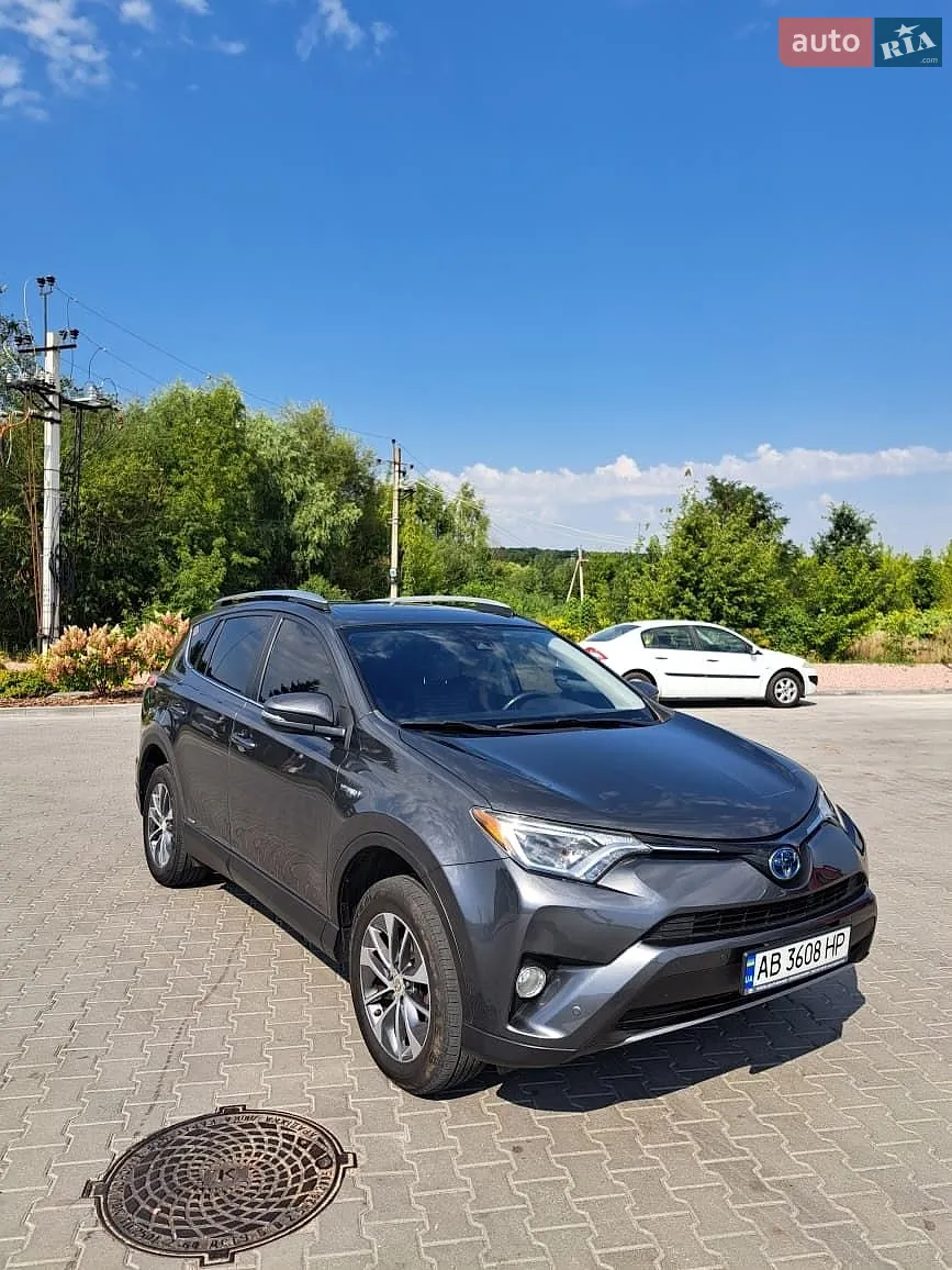 Toyota RAV4, 2017