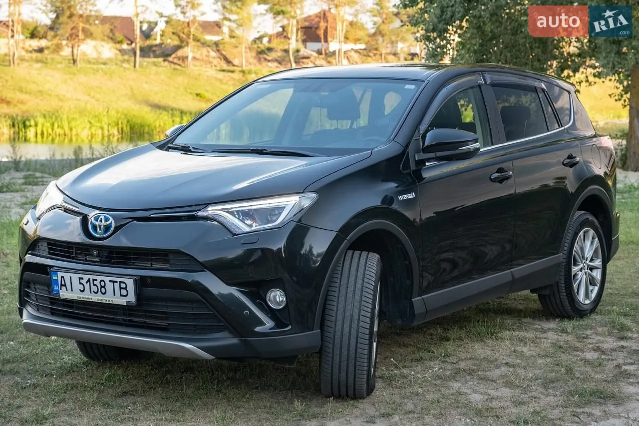 Toyota RAV4, 2017