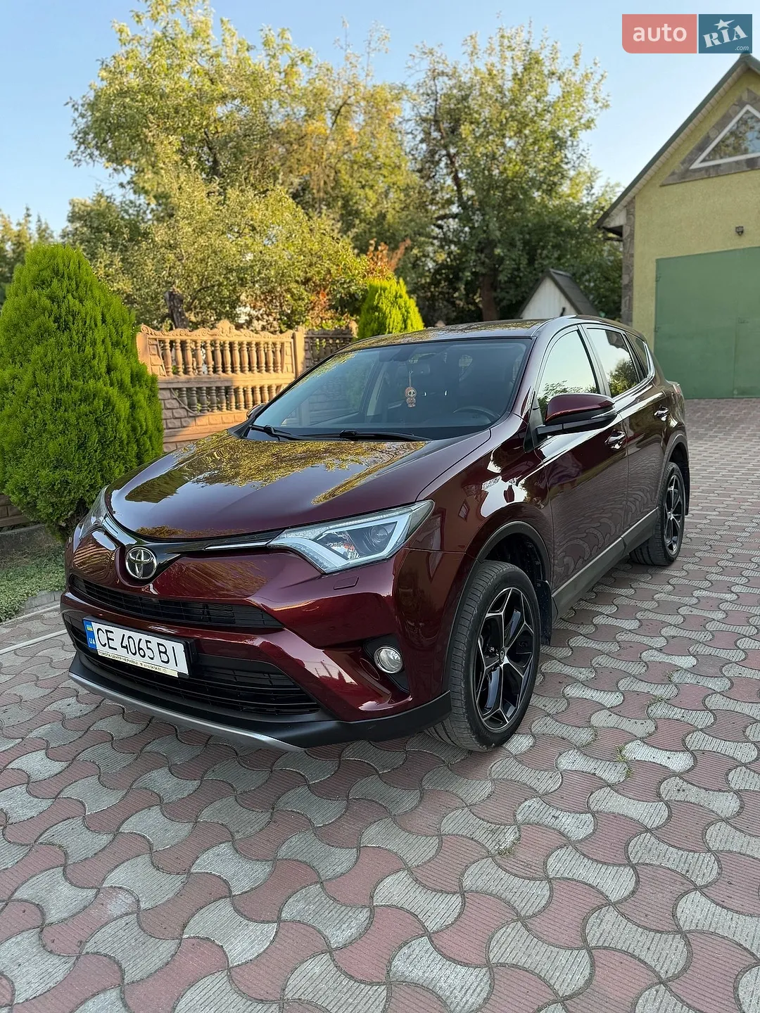 Toyota RAV4, 2017