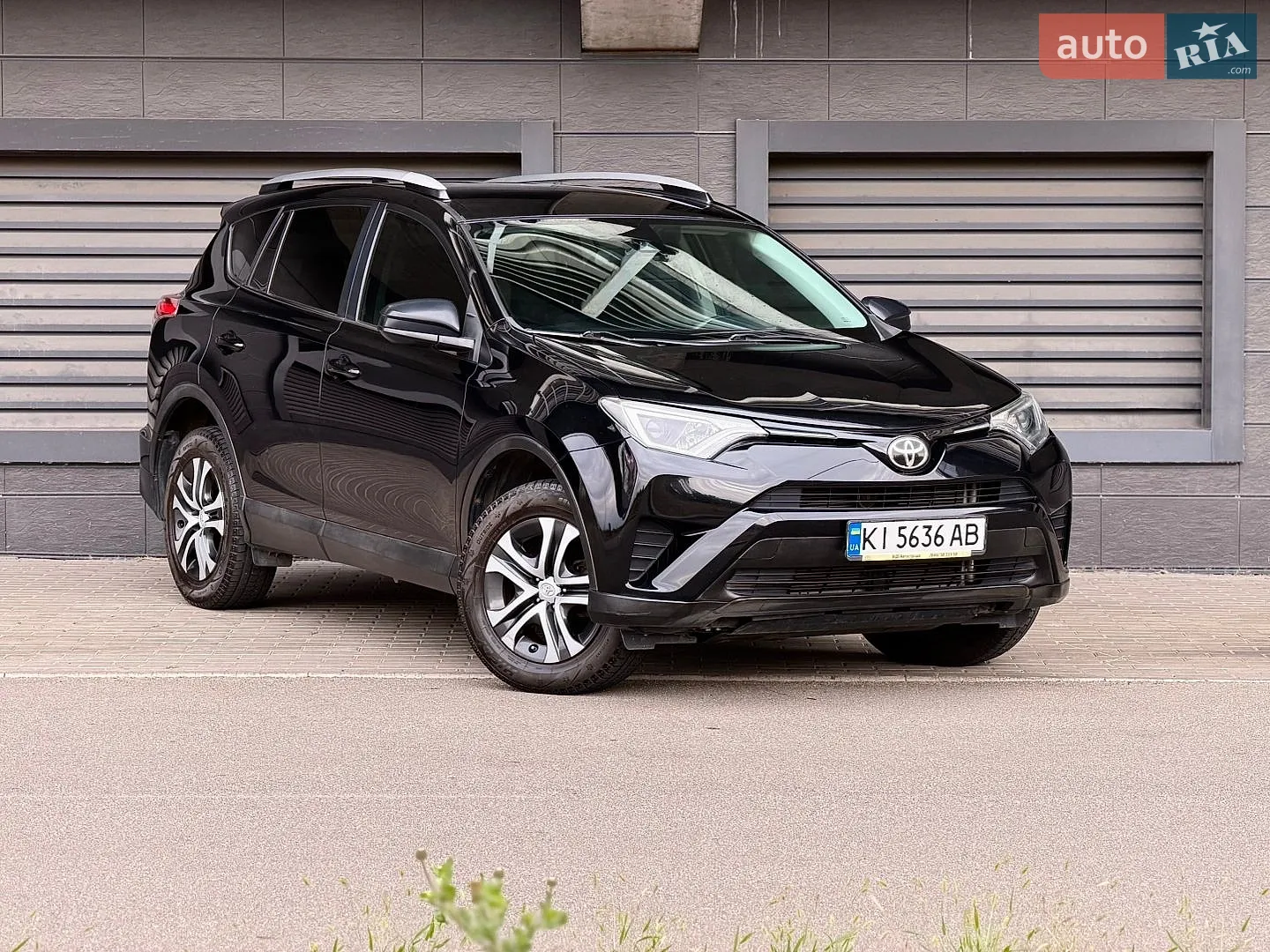 Toyota RAV4, 2017
