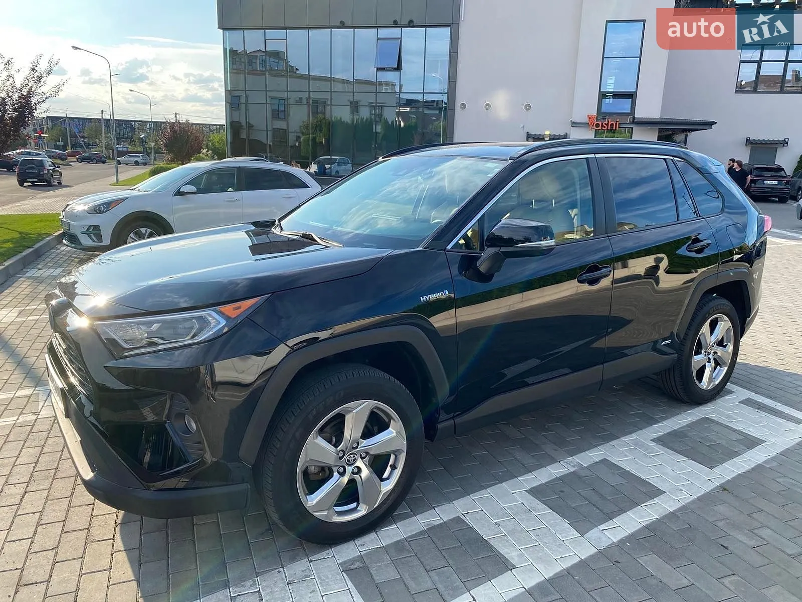 Toyota RAV4, 2021