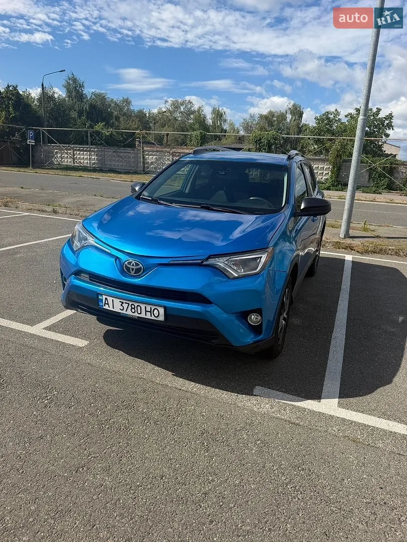 Toyota RAV4, 2016