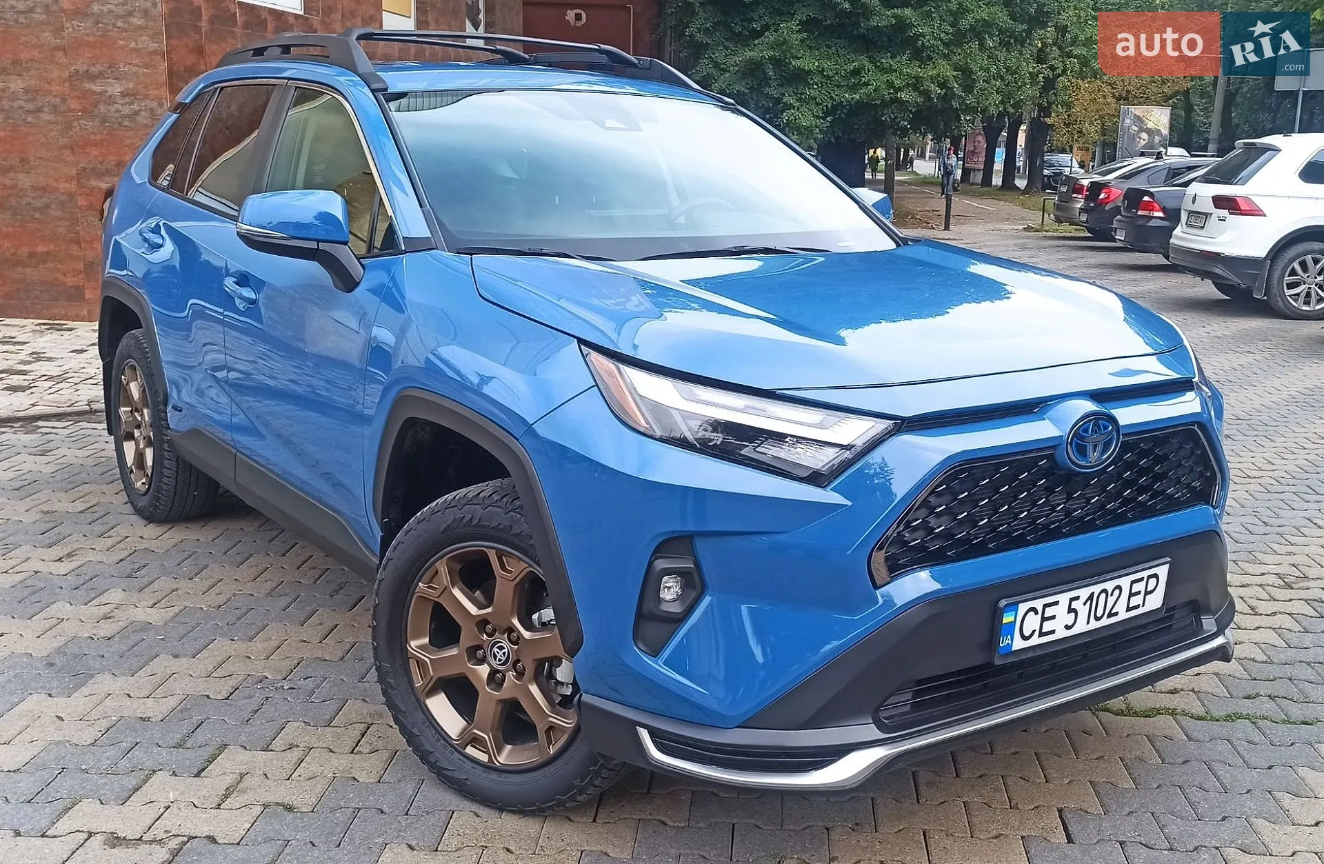 Toyota RAV4, 2023