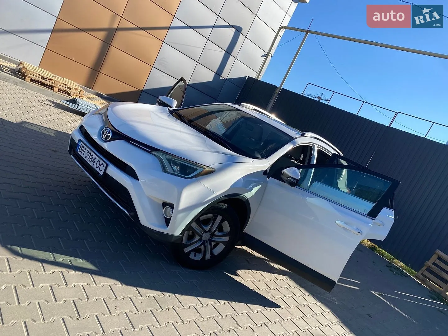 Toyota RAV4, 2016