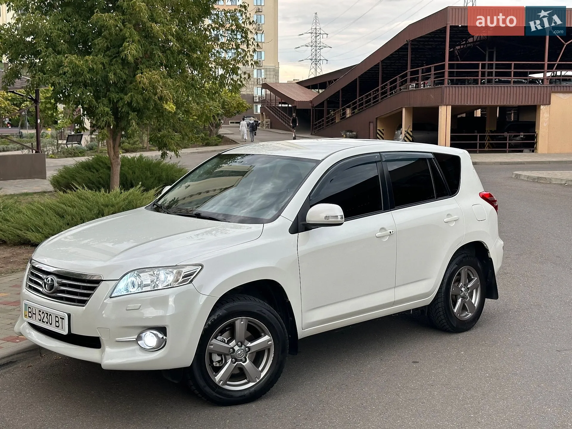 Toyota RAV4, 2012