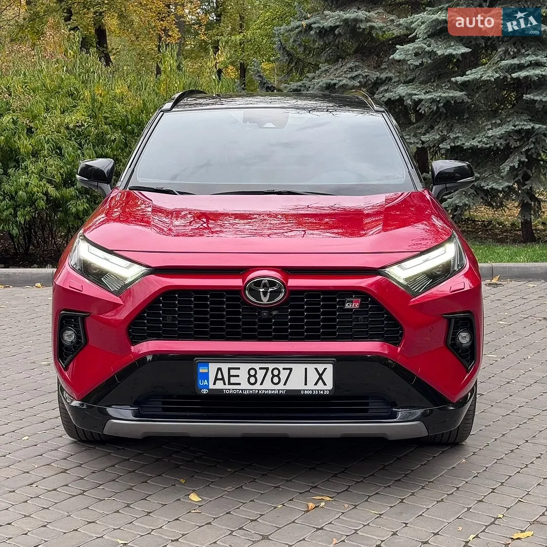 Toyota RAV4, 2023