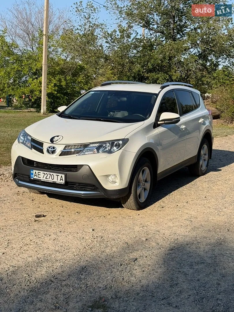 Toyota RAV4, 2013