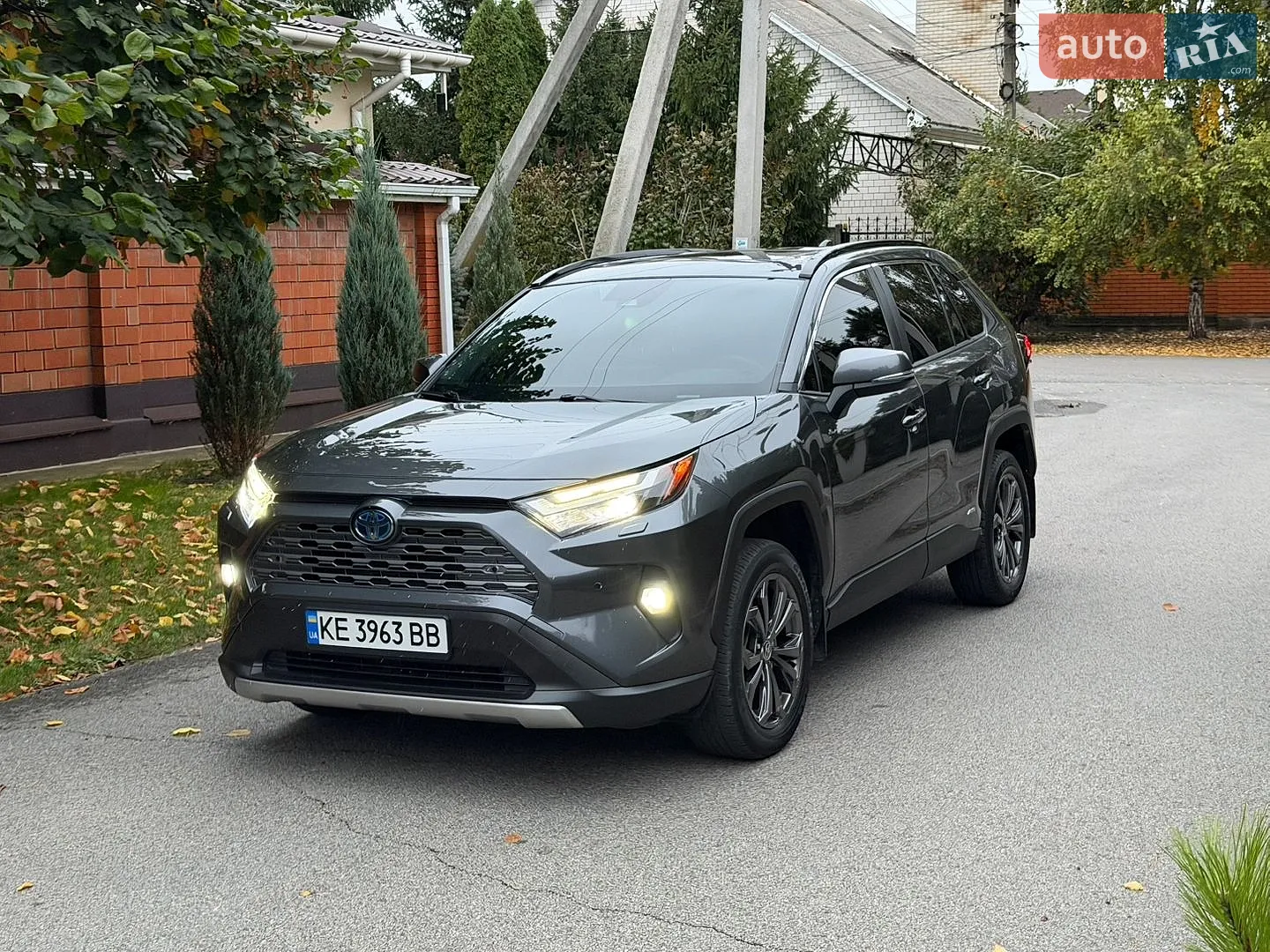Toyota RAV4, 2023