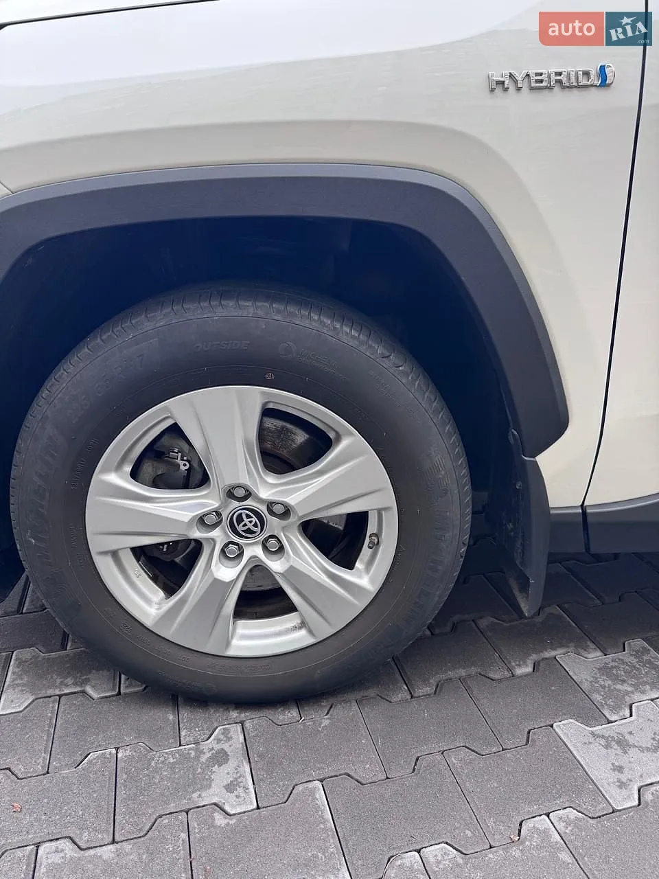 Toyota RAV4, 2021