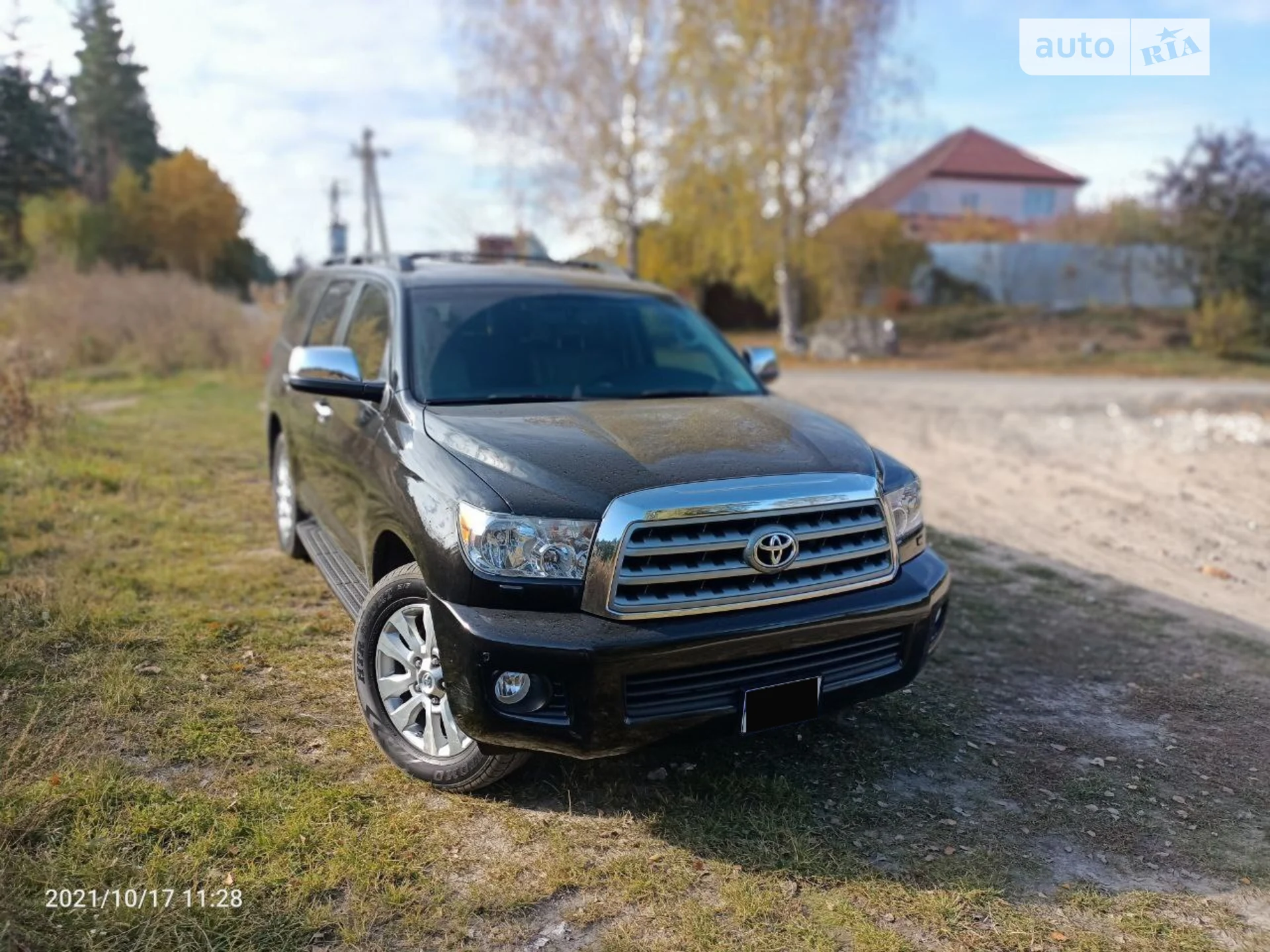 Toyota Sequoia, 2012