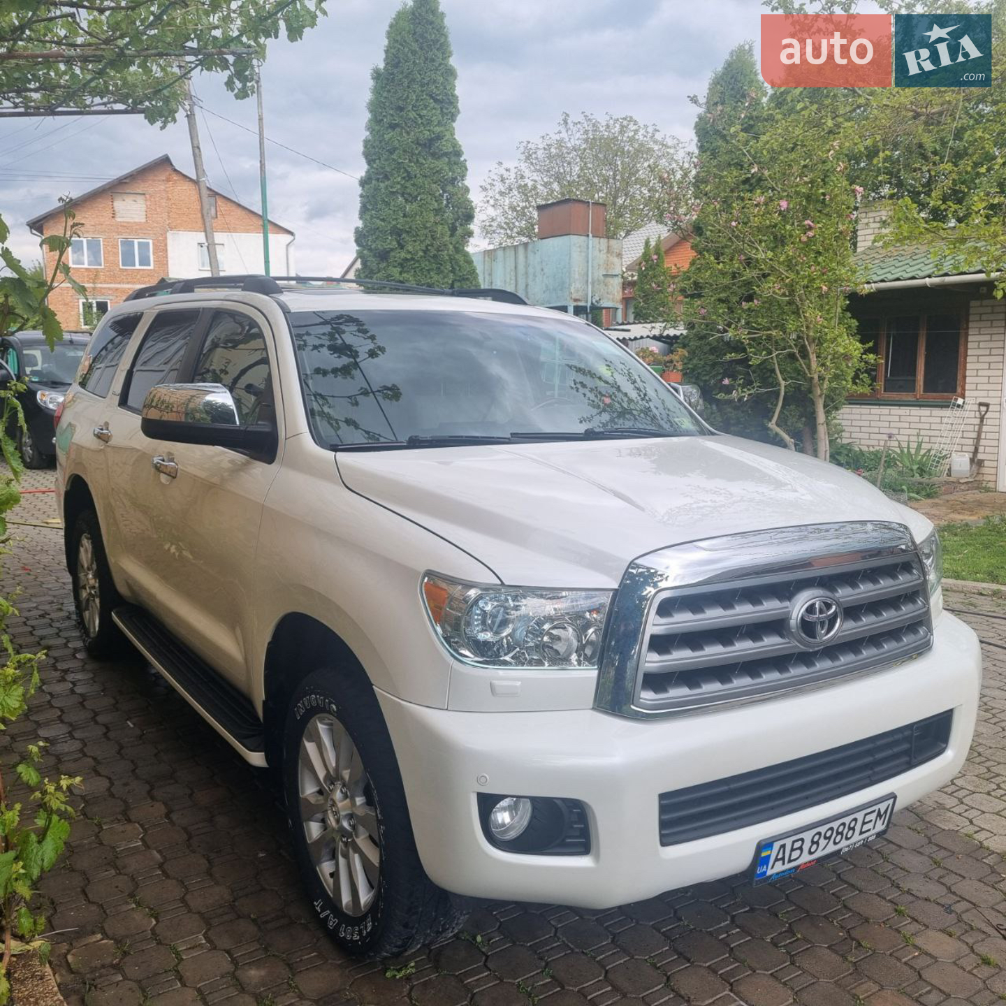 Toyota Sequoia, 2014