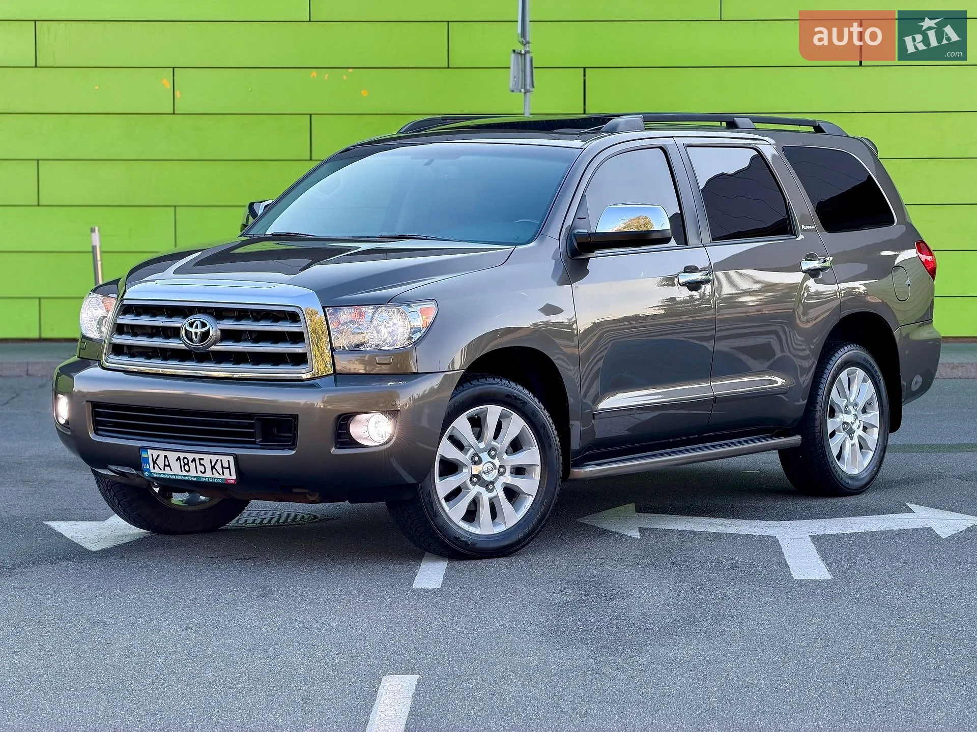 Toyota Sequoia, 2013