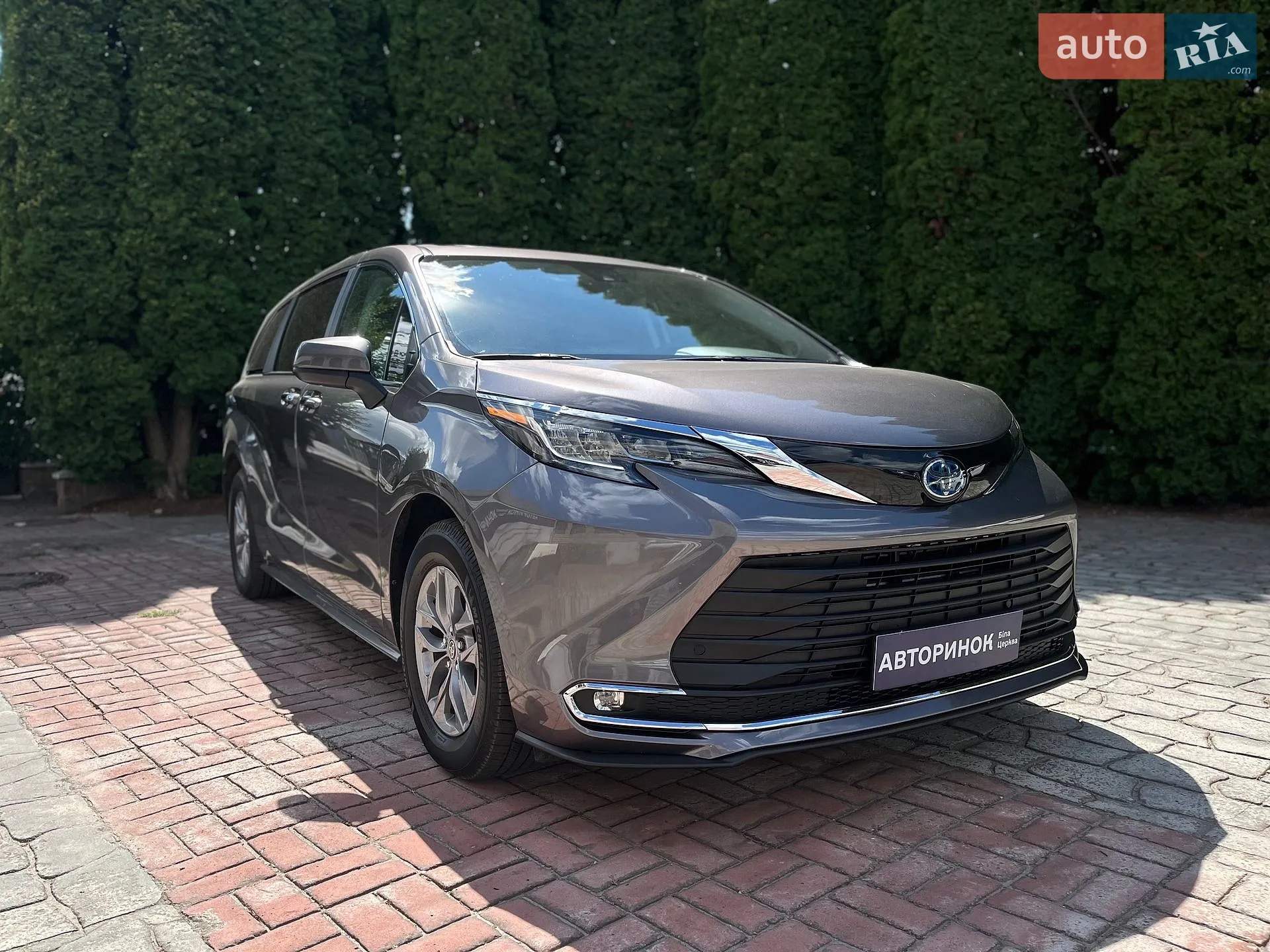 Toyota Sienna, 2023