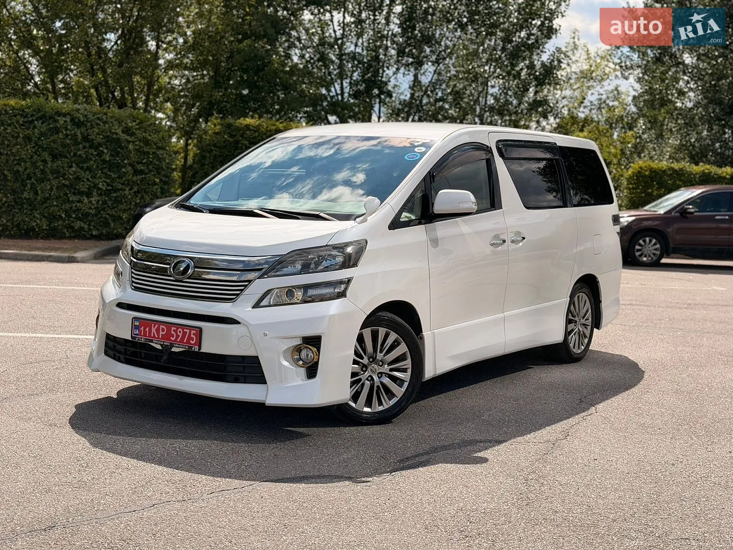 Toyota Vellfire, 2014