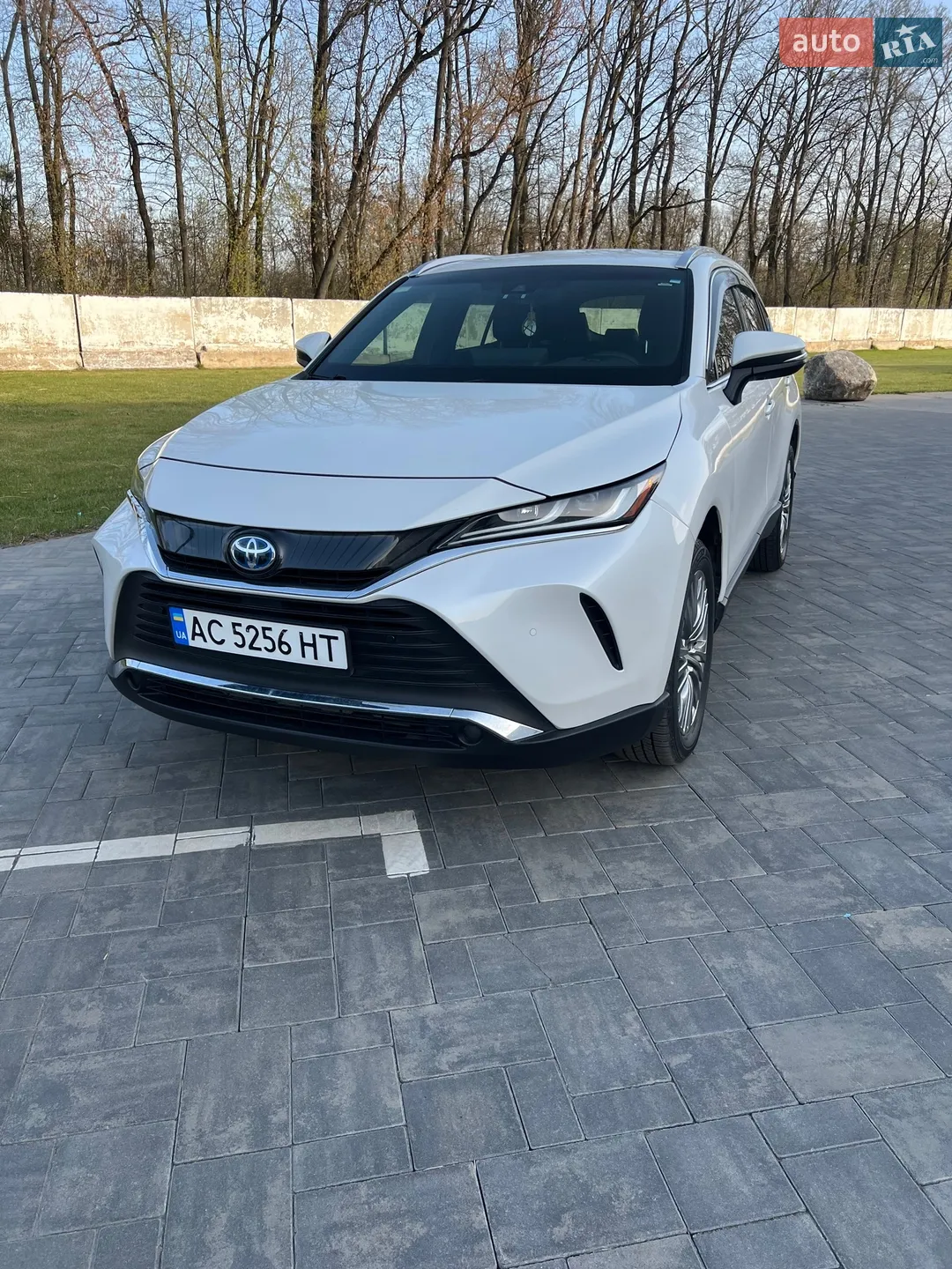 Toyota Venza, 2022