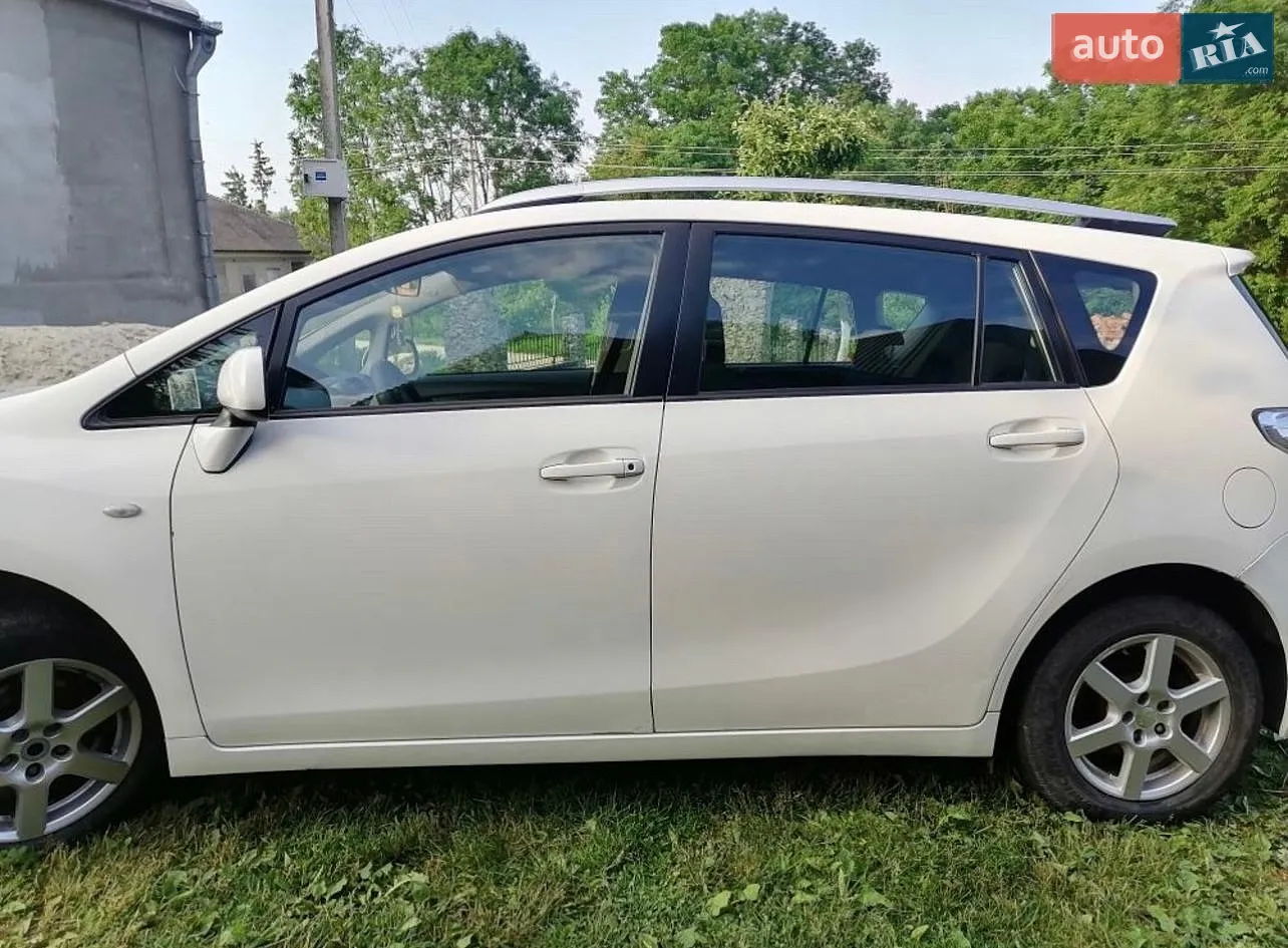 Toyota Verso, 2010