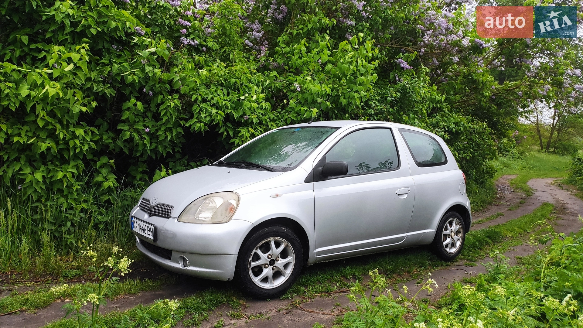 Toyota Yaris, 2000