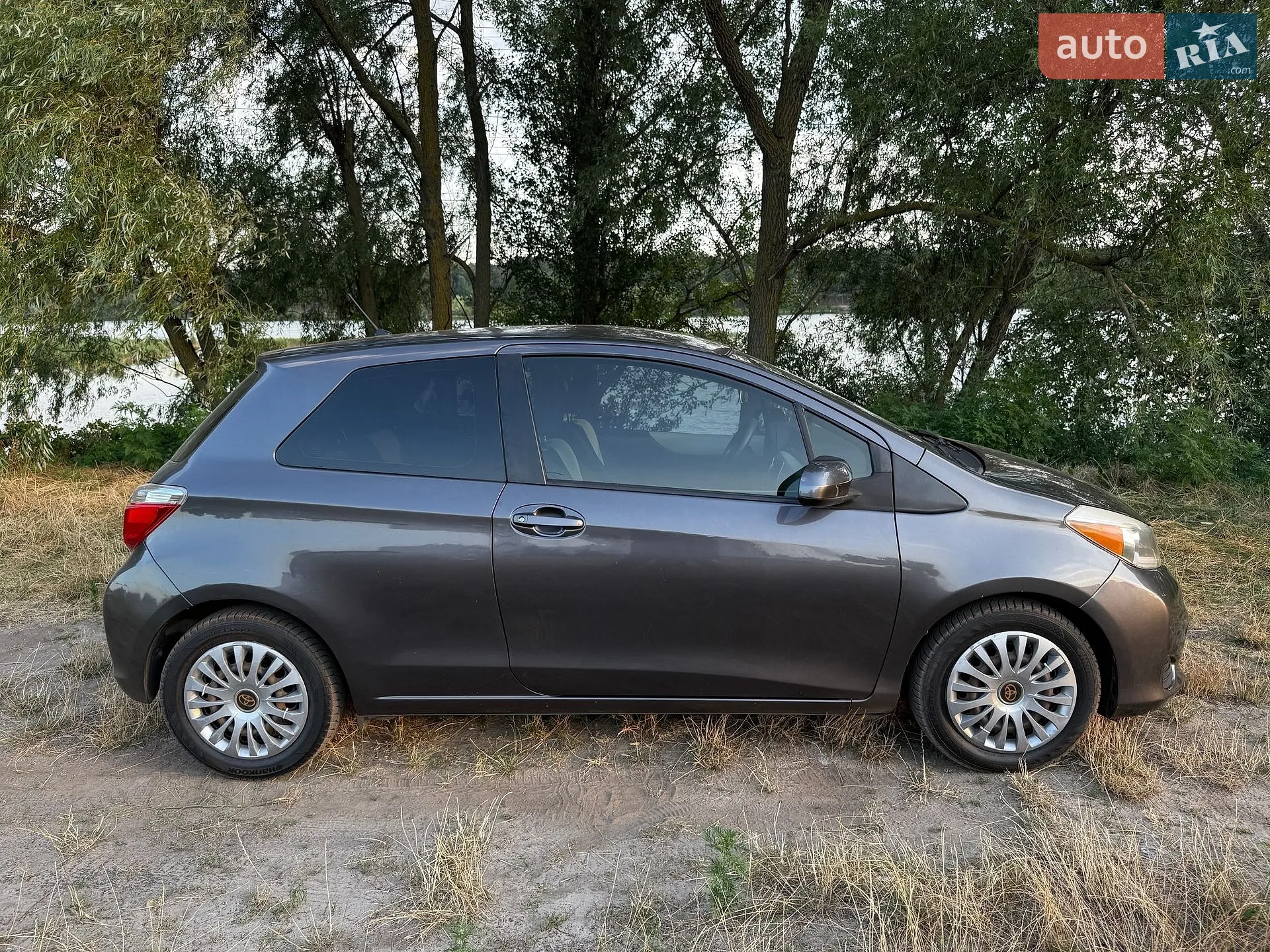 Toyota Yaris, 2012