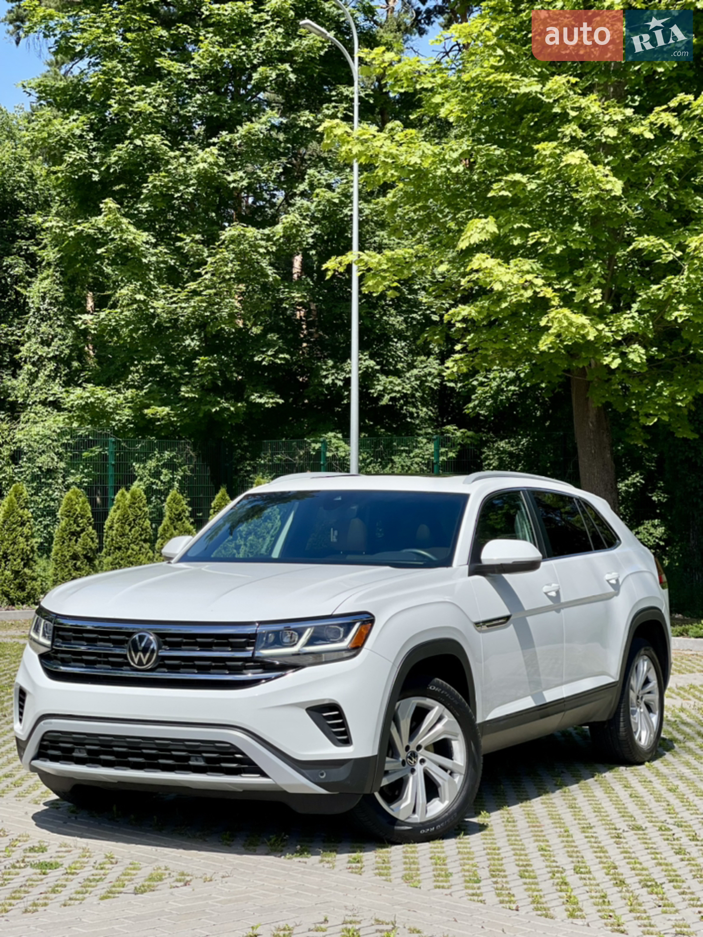 Volkswagen Atlas Cross Sport, 2020