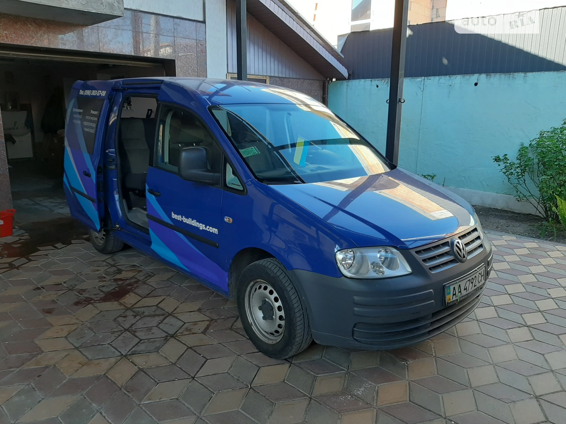 Volkswagen Caddy, 2010