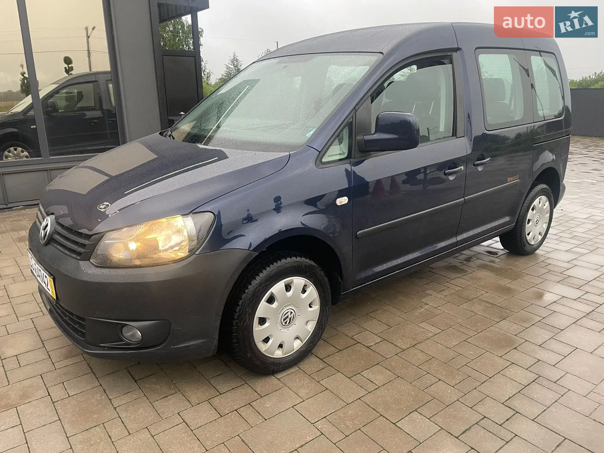 Volkswagen Caddy, 2011