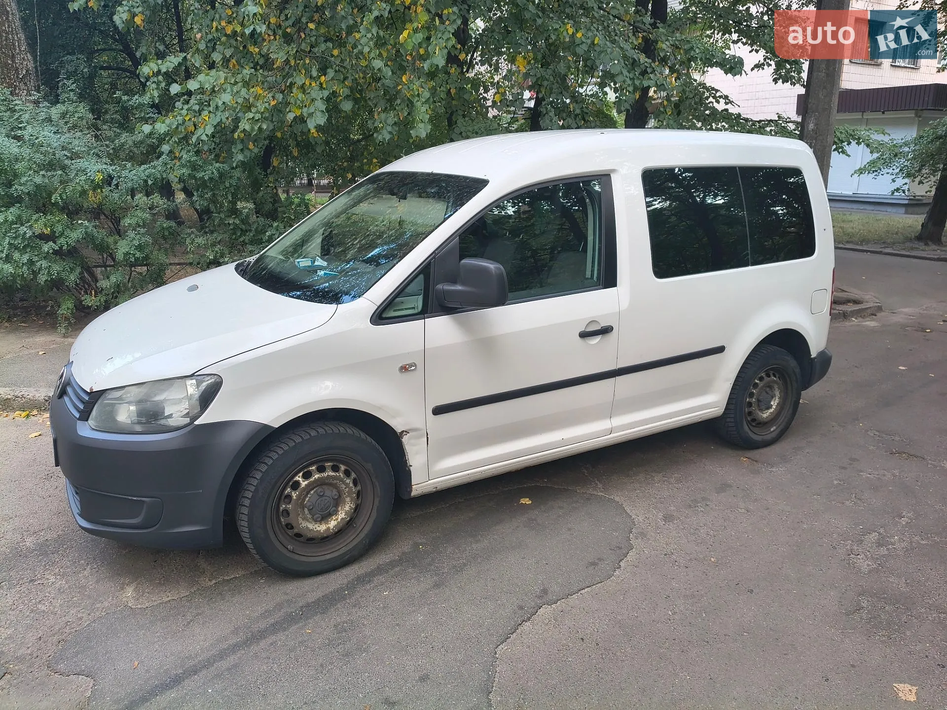 Volkswagen Caddy, 2011