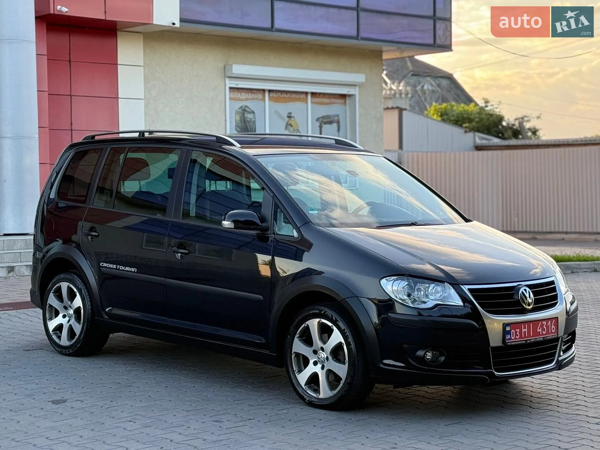 Volkswagen Cross Touran, 2009